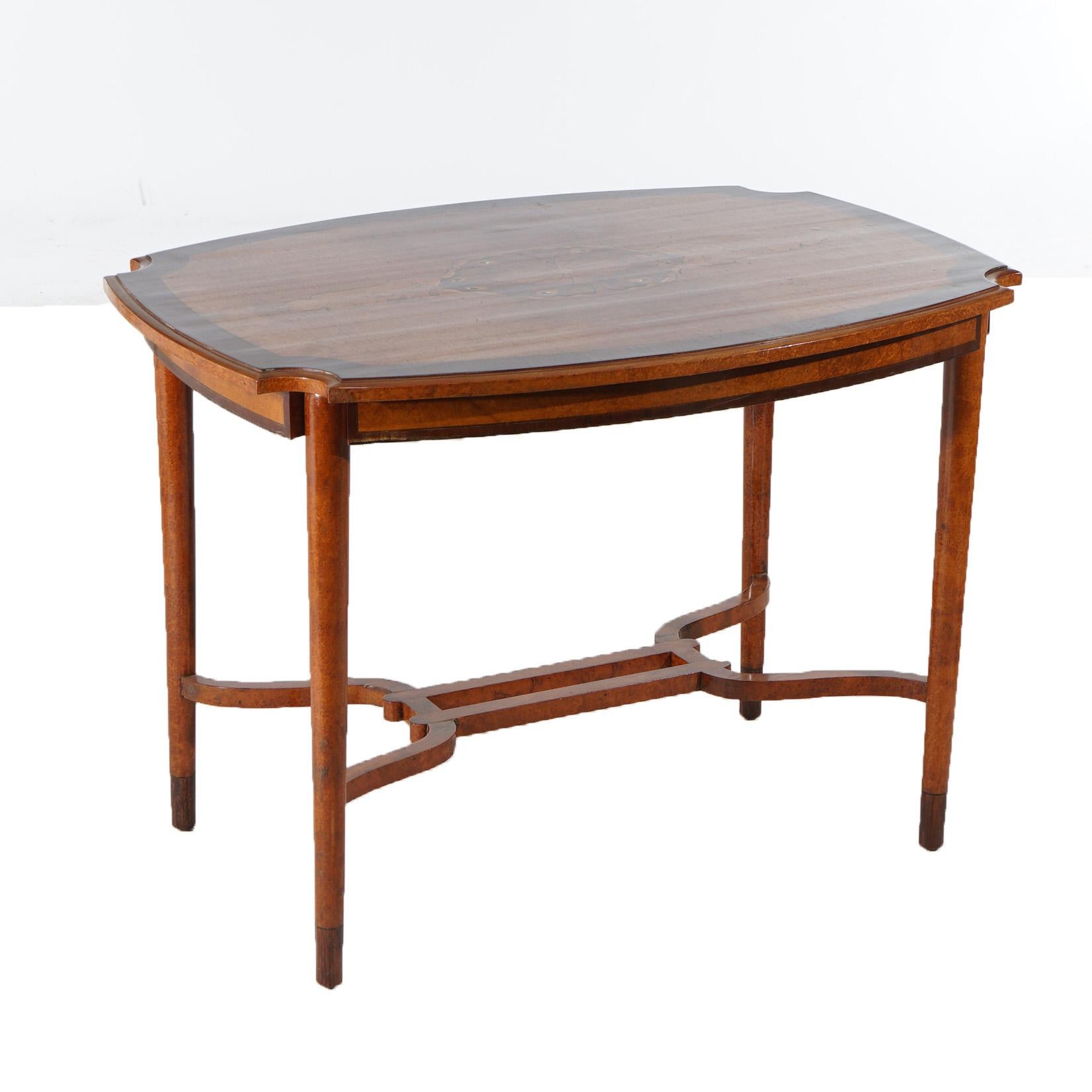 Leytens Frères Art Nouveau Table centrale en marqueterie de palissandre, satin et loupe v1900 en vente 5