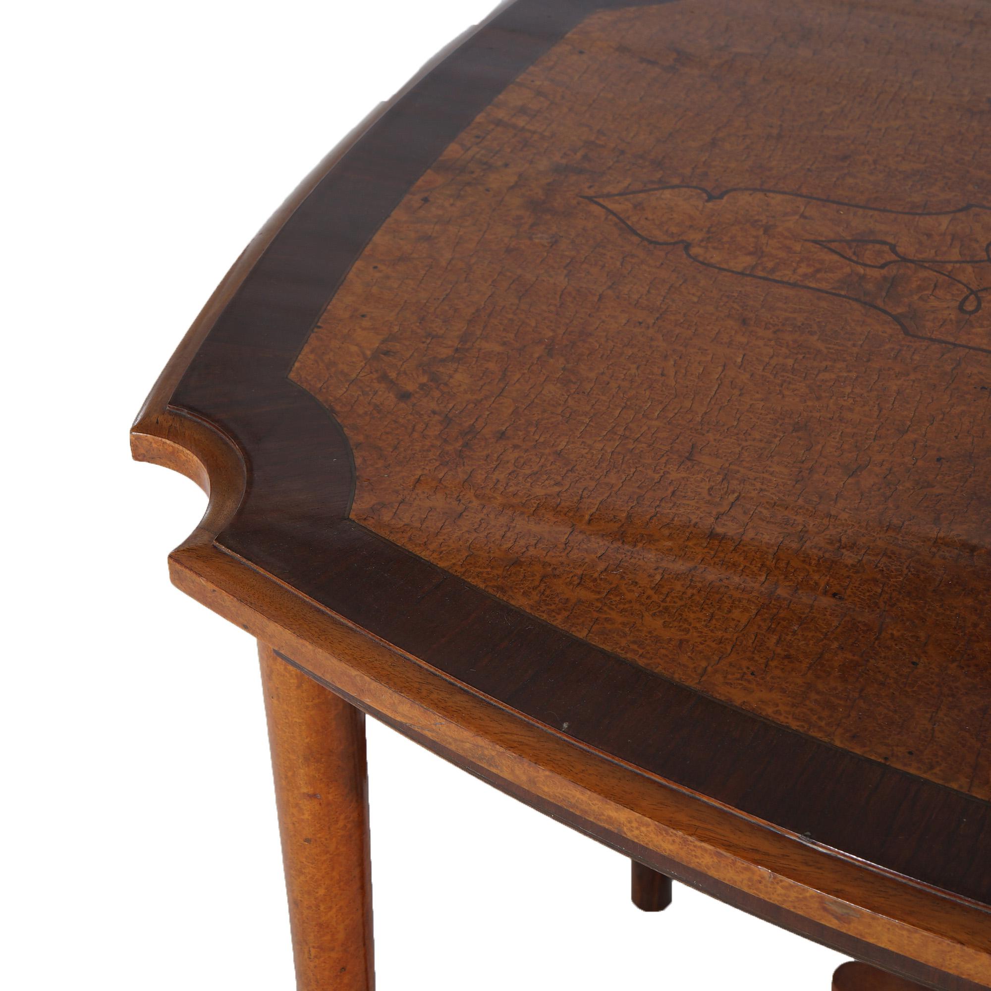 Leytens Frères Art Nouveau Table centrale en marqueterie de palissandre, satin et loupe v1900 en vente 2