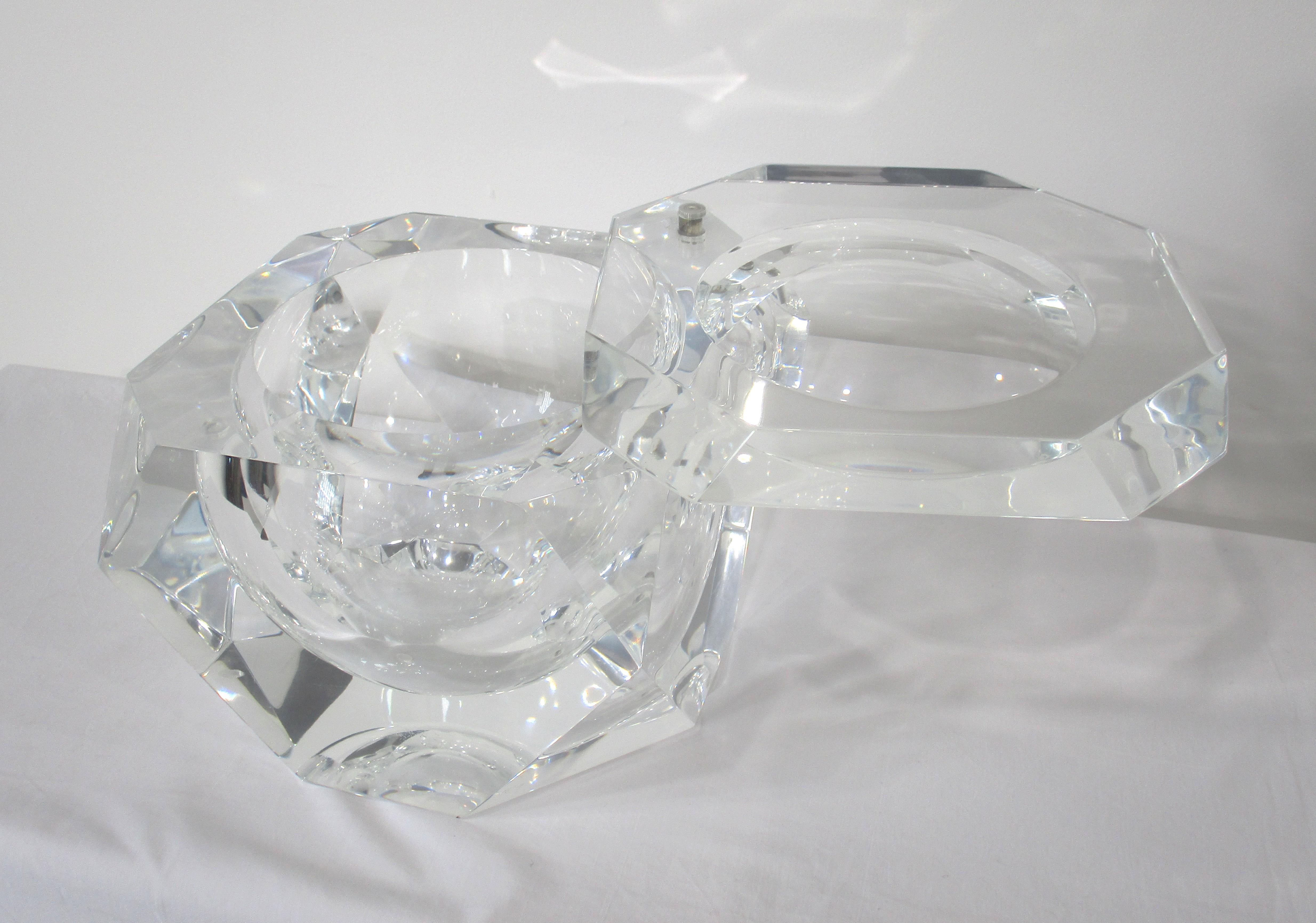 Italiano Secchiello per ghiaccio o contenitore per caramelle in lucite sfaccettata Lg Alessendro Albrizzi in vendita
