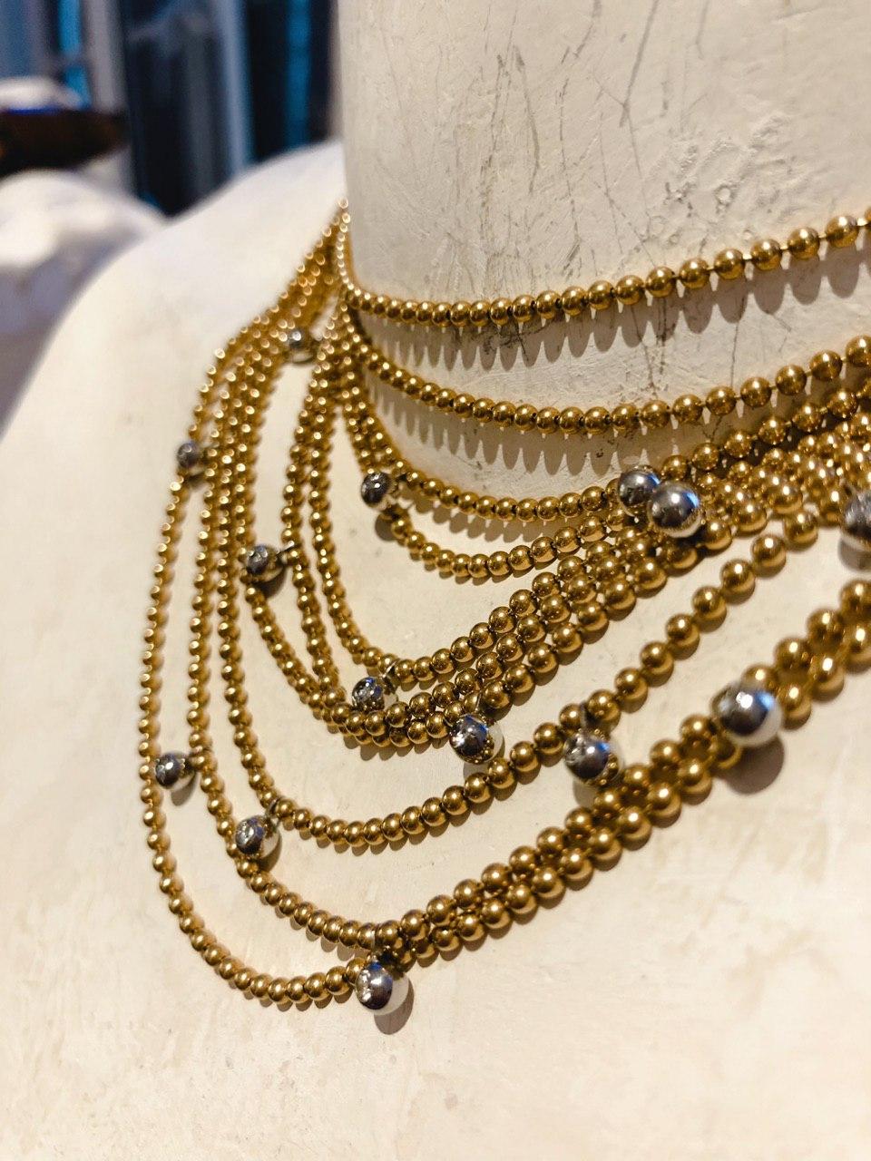 Women's LG Treasures Cartier Diamond-Set Gold Draperie Necklace For Sale