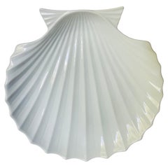 Lg White Ceramic Clam Half Shell Serving Center Dish Plate