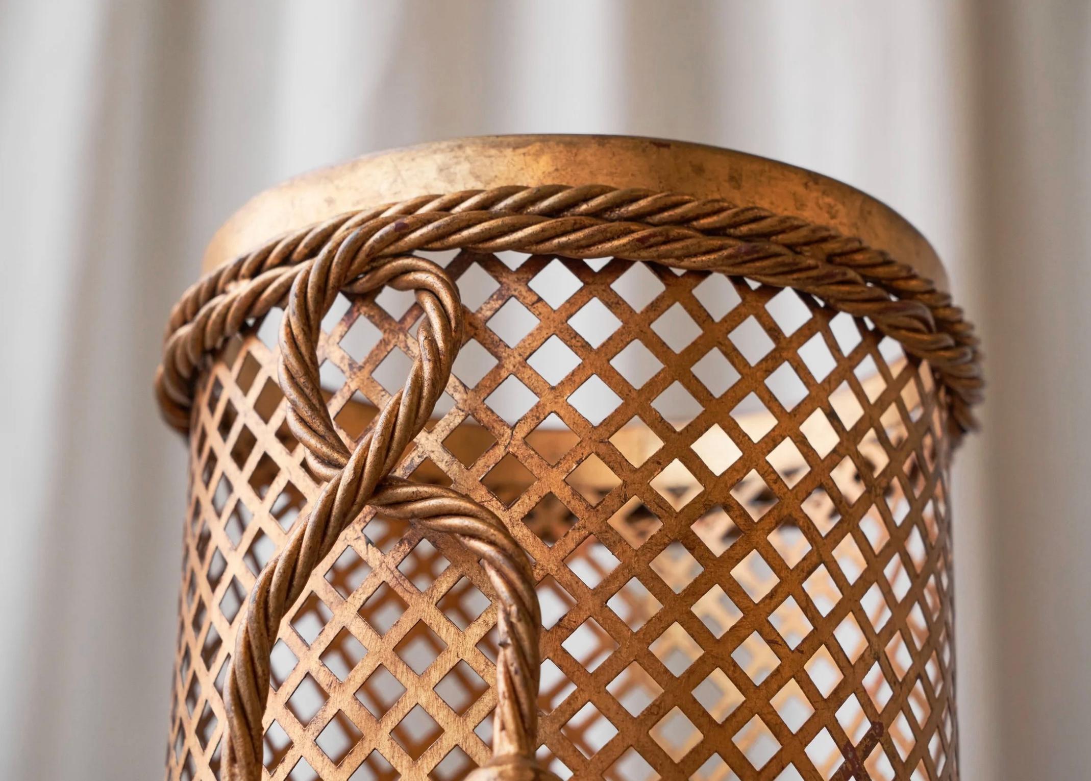 Li Puma Florenz Mid Century 'Trompe-l'oeil' Umbrella Stand Italien 1960s (Metall) im Angebot