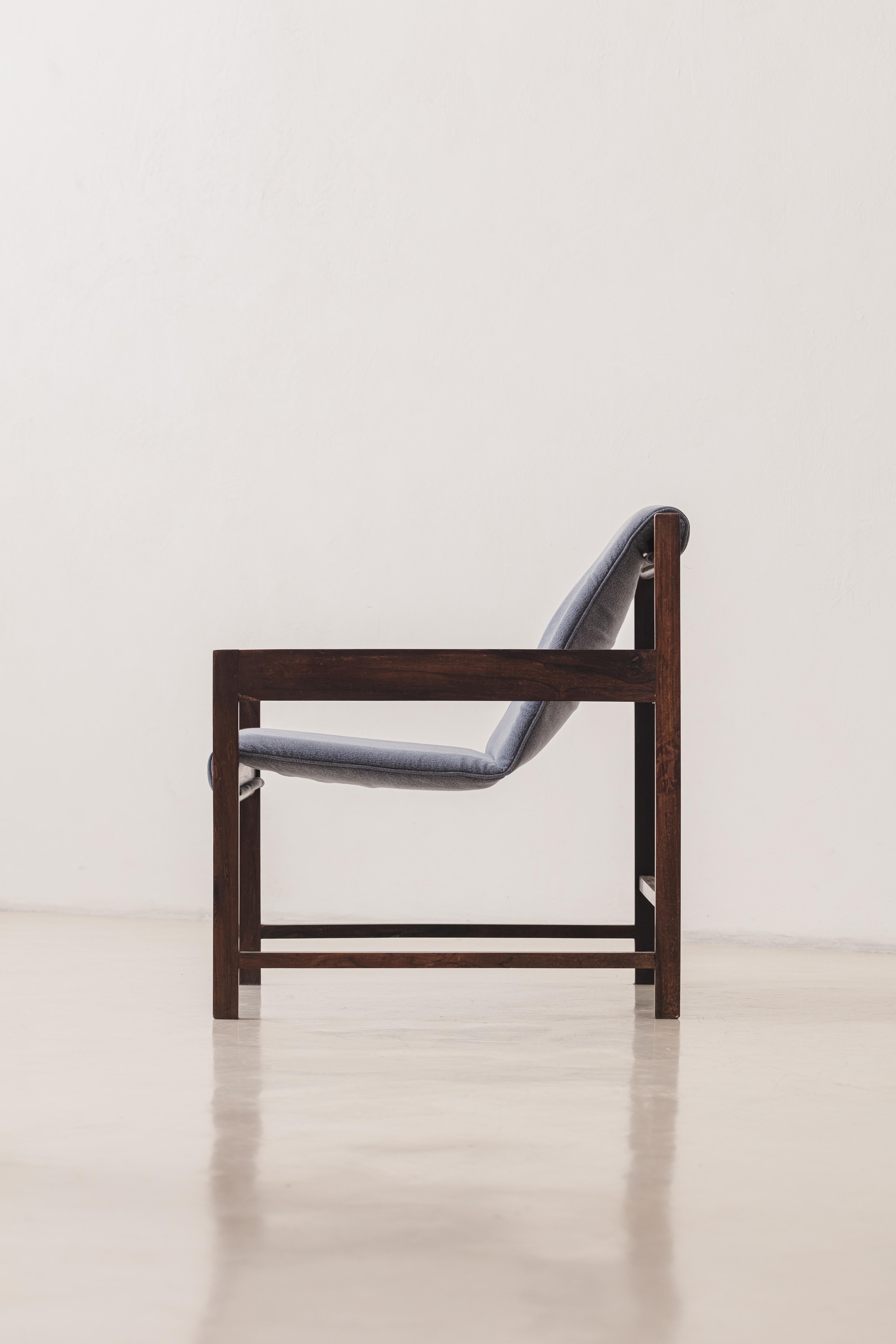 Lia Armchair Design by Sergio Rodrigues, Rosewood, Mid-Century Modern, Oca 1960s For Sale 1