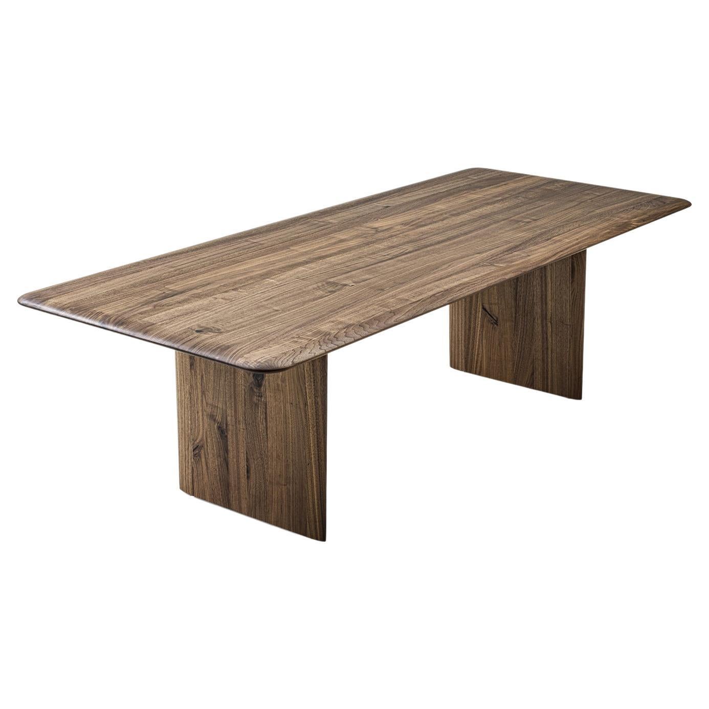 Liama Table