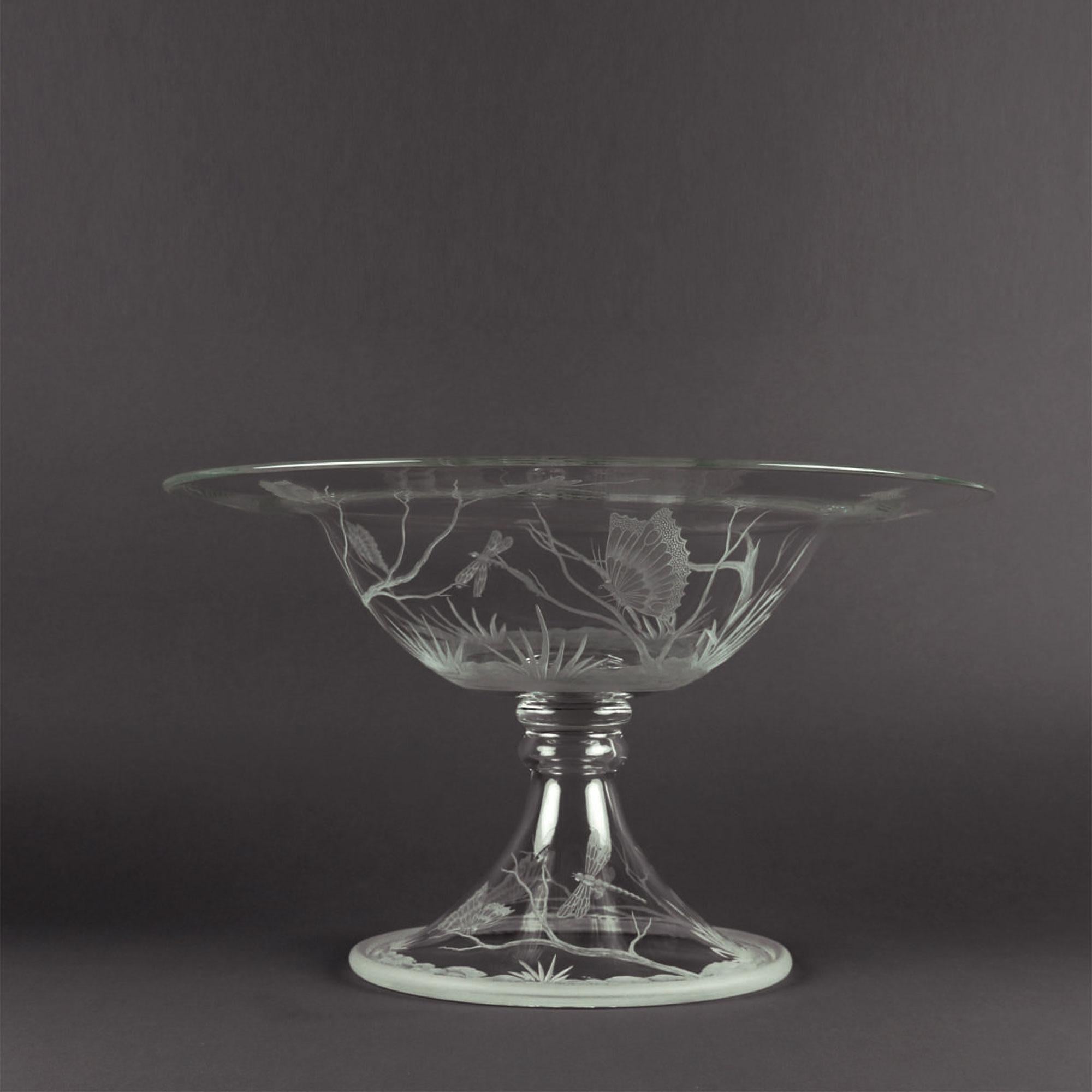For more than a century, Vetrerie di Empoli has successfully created elegant and sophisticated glassware since its naissance in 1900. This illustrious business is still family owned, providing a vast range of luxury glassware, from classically