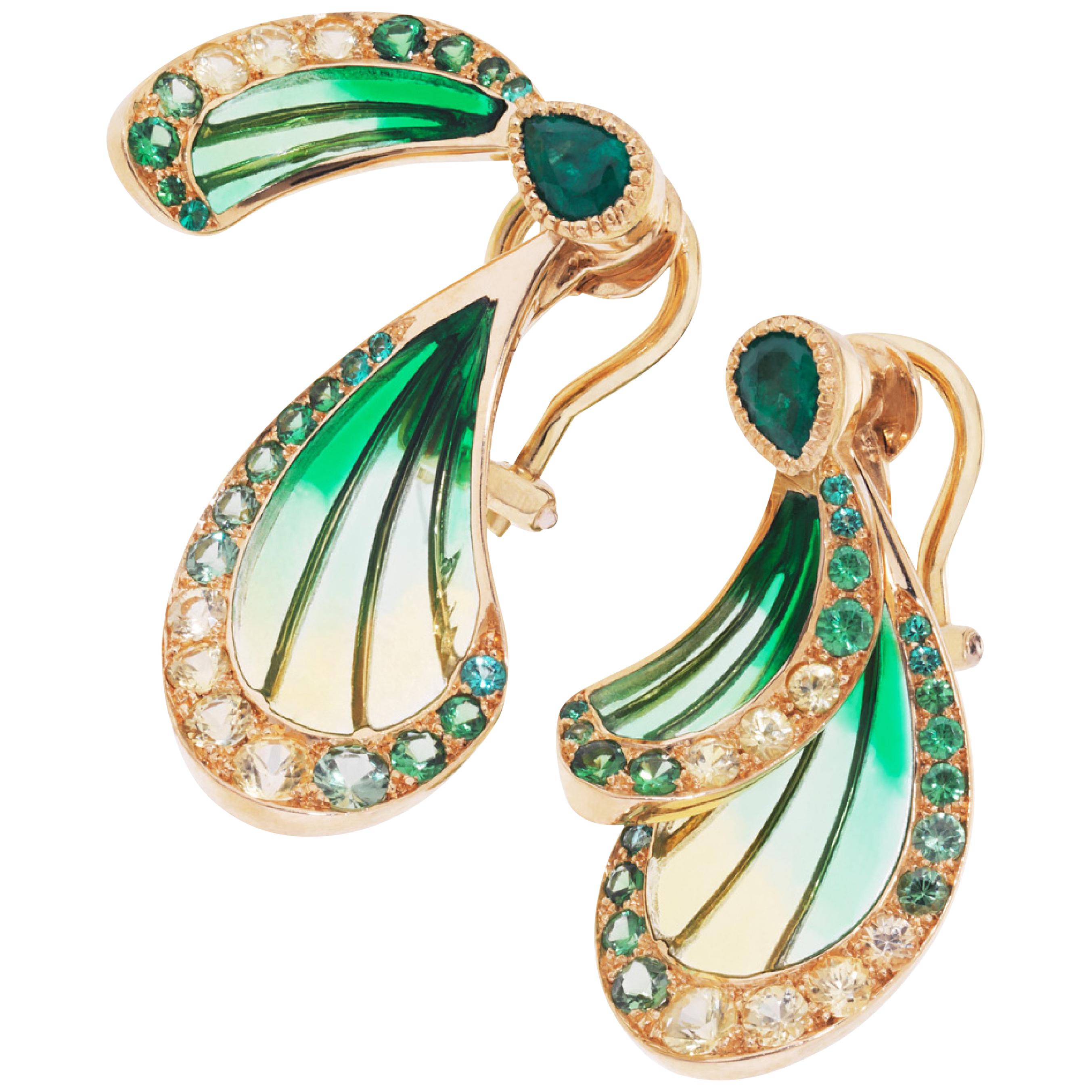 Libellule Emerald Earrings Yellow Gold For Sale