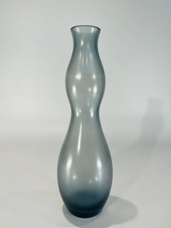 Libera Murano glass gray 1950 vase signed.