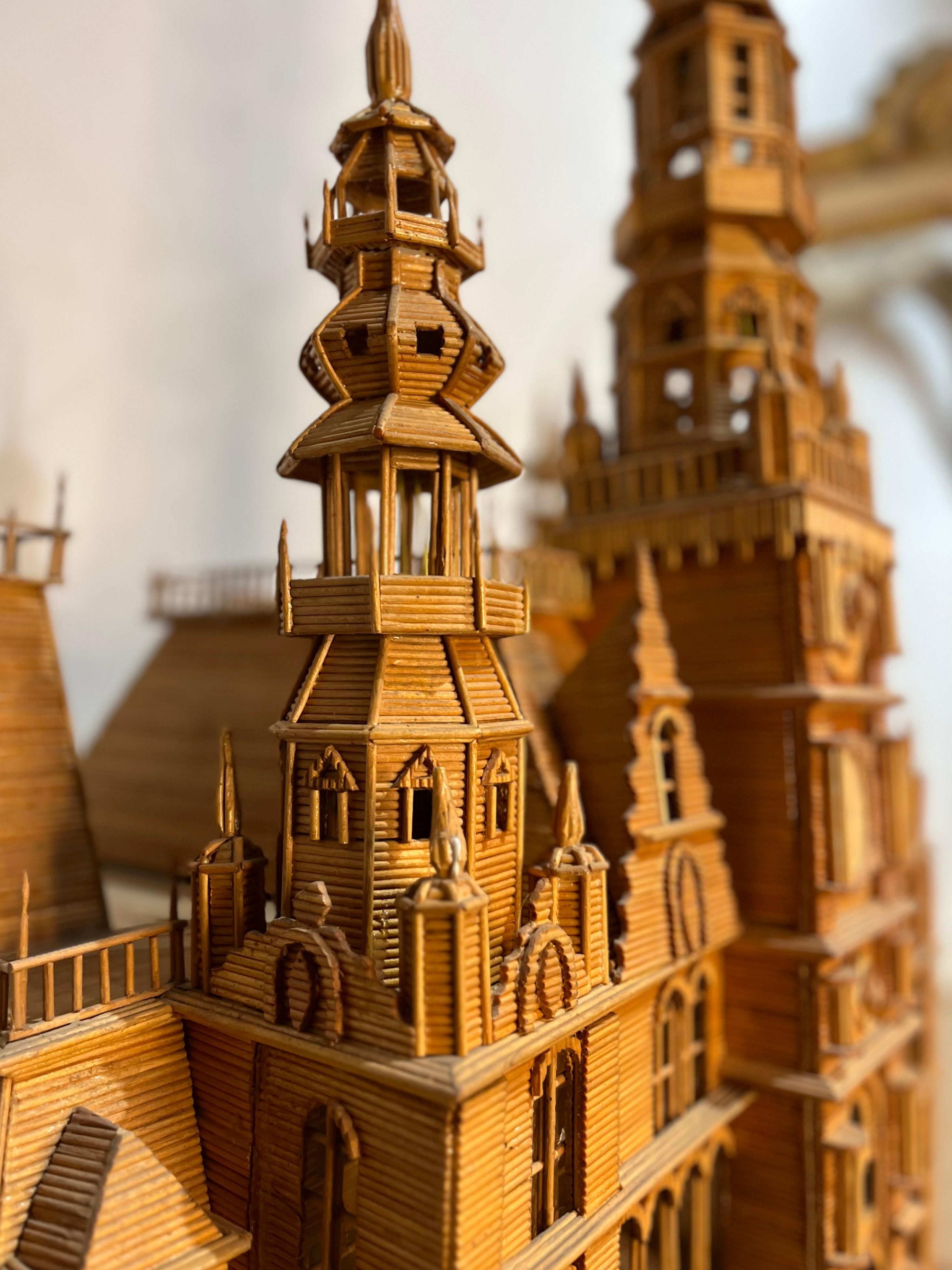 Czech Hôtel de ville de Liberec en miniature en vente