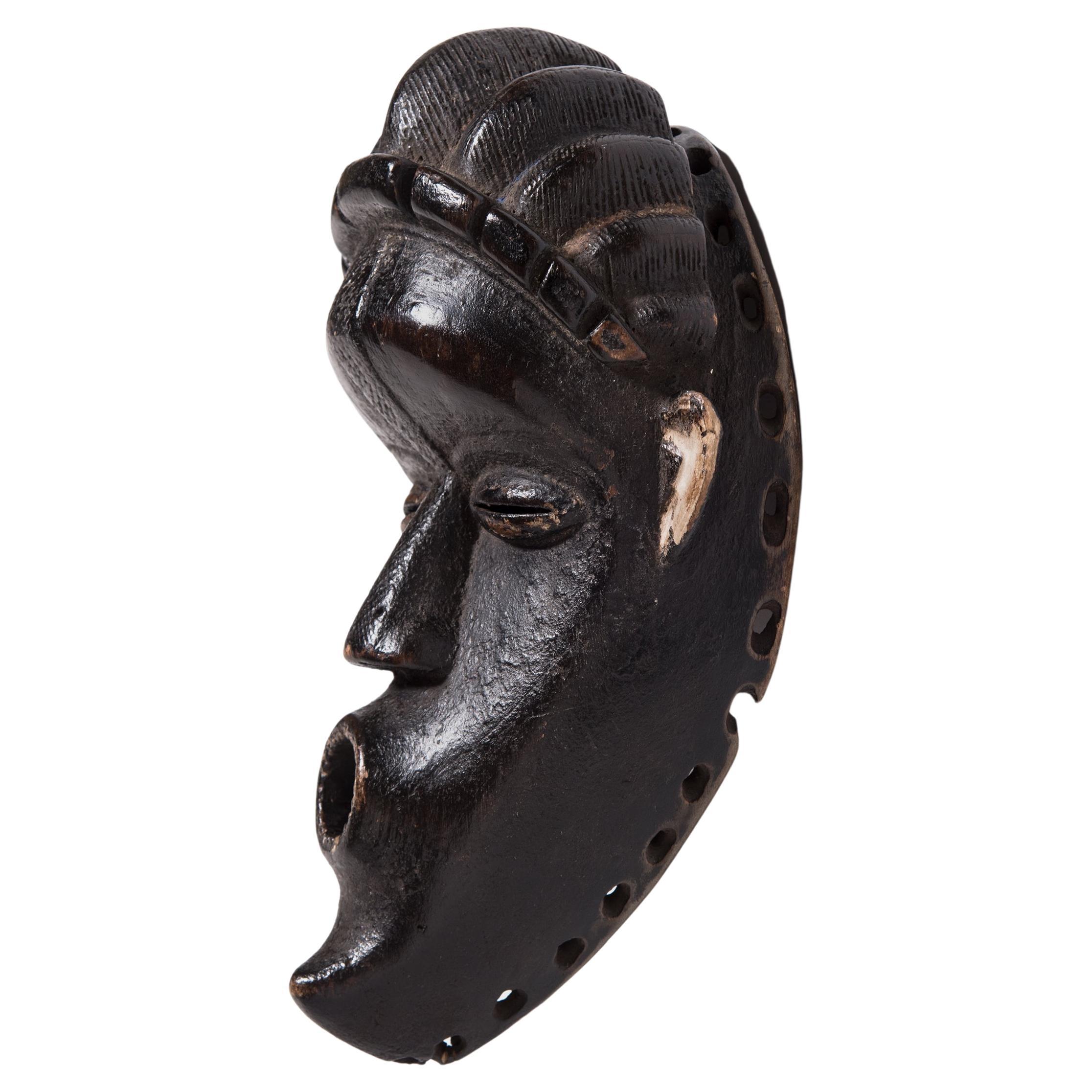 Liberia Bassa-Maske (Volkskunst) im Angebot