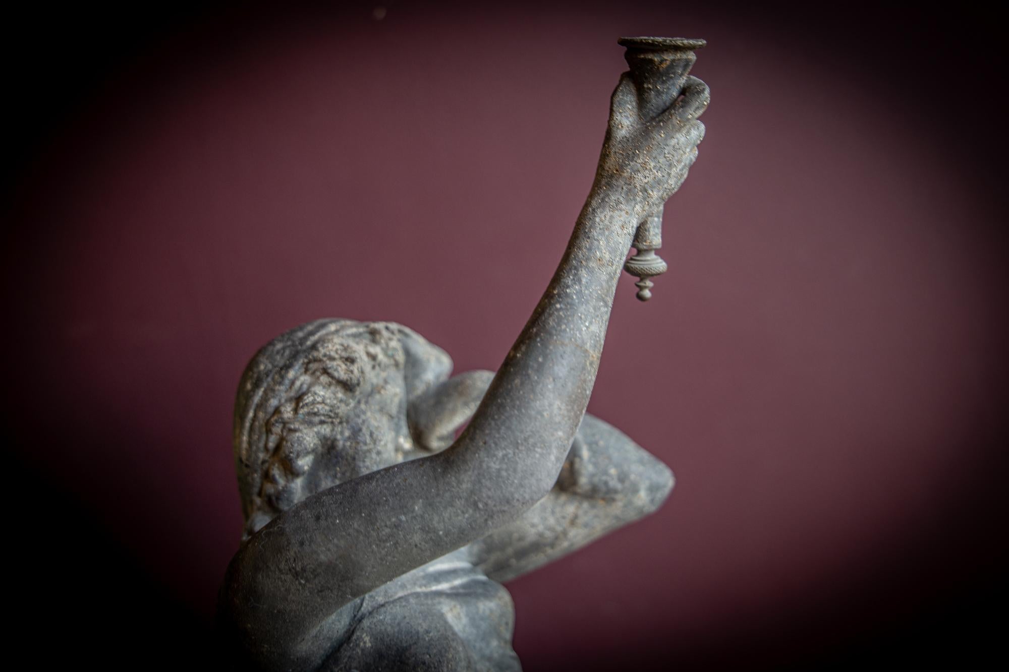 Libertad - escultura figurativa de plomo patinado, Francia c1900 Francés en venta
