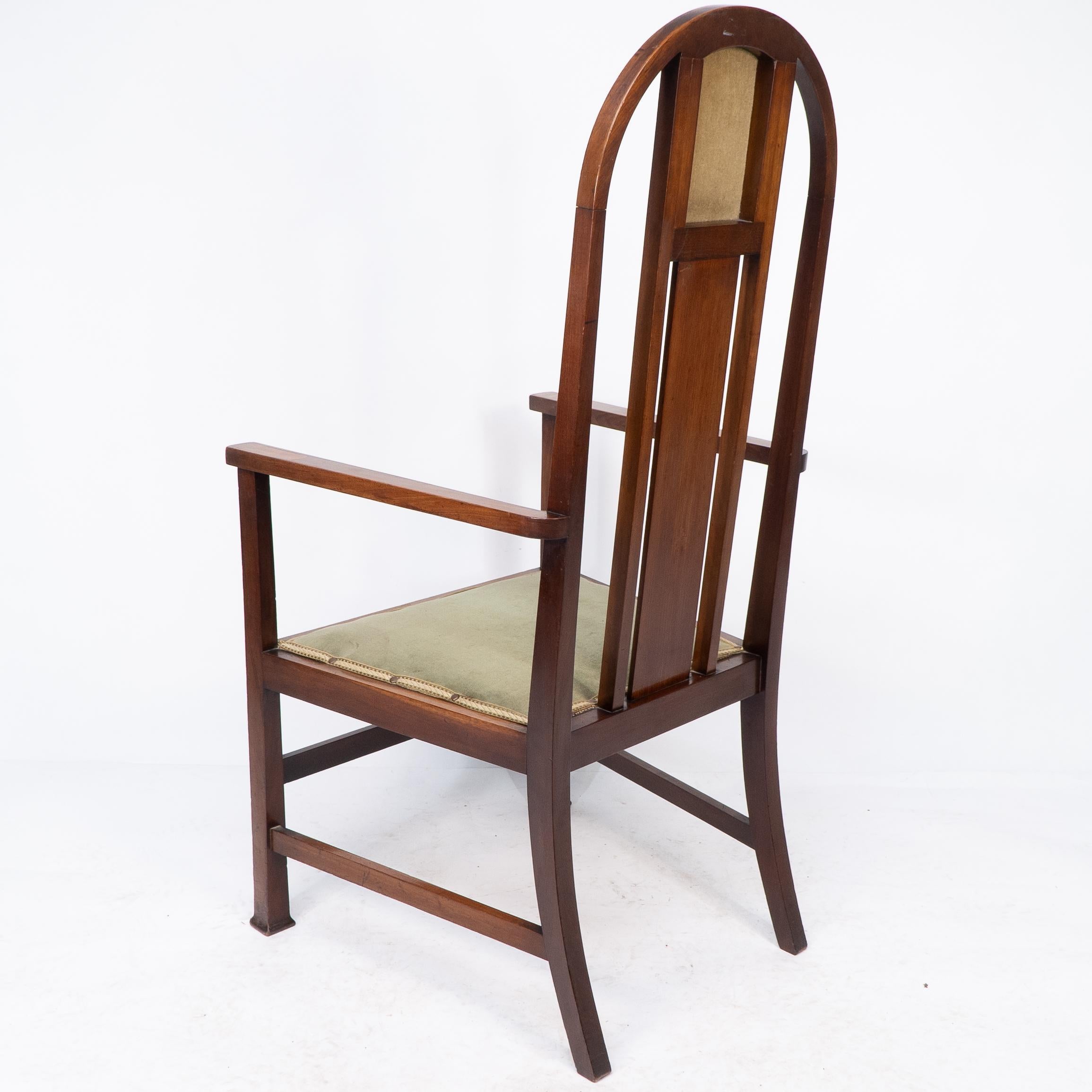Liberty and Co attri, A Pair of Arts and Crafts mahogany and Inlaid Armchair For Sale 10
