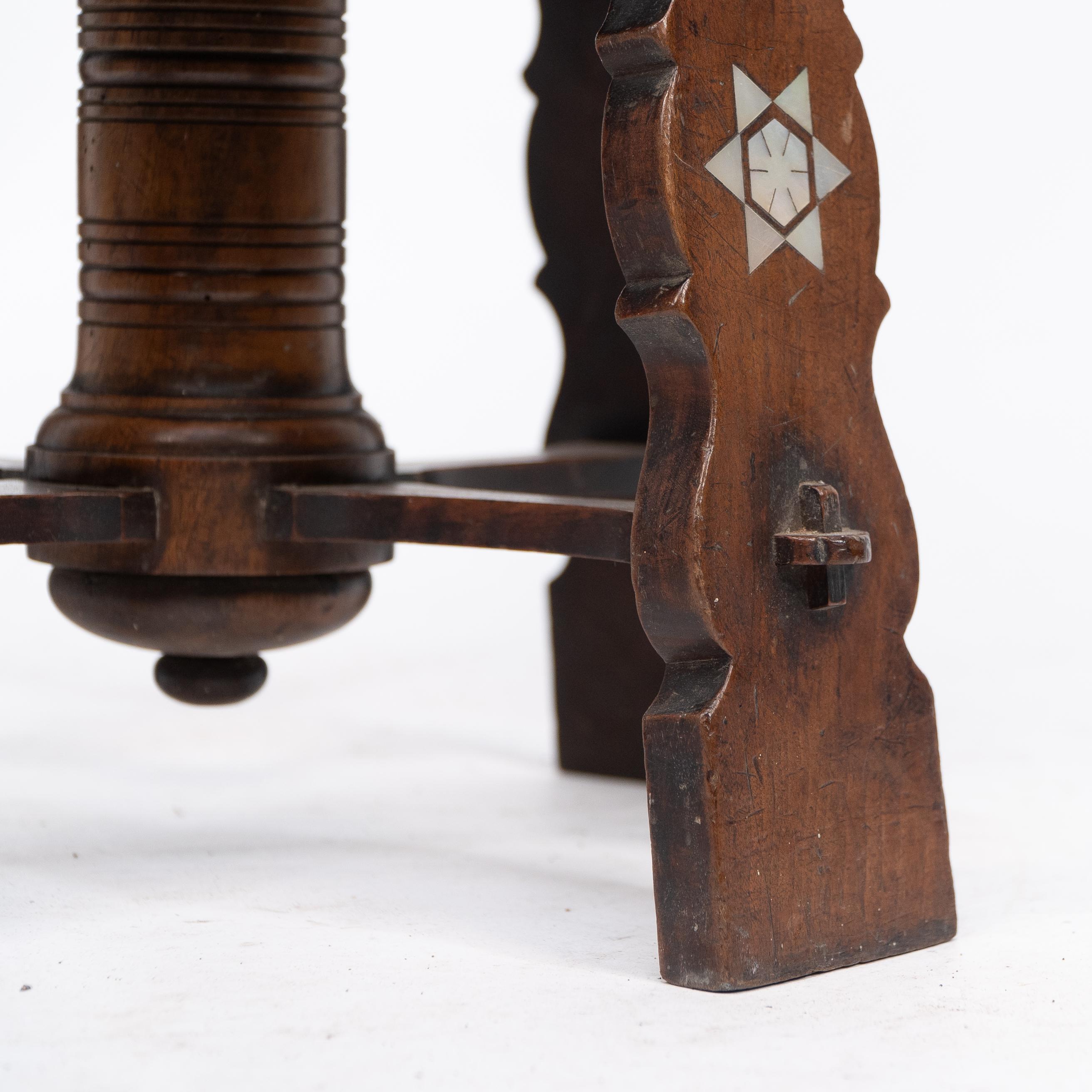 Liberty and Co attri. A rare Moorish walnut revolving stool with Moorish arches For Sale 12