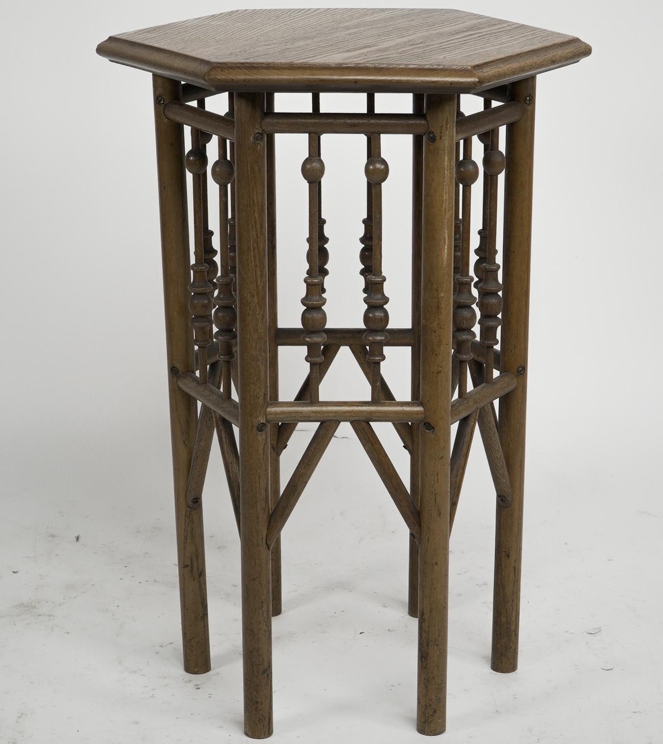 Liberty and Co (attributed). A small Moorish Hexagon oak side table In Good Condition For Sale In London, GB