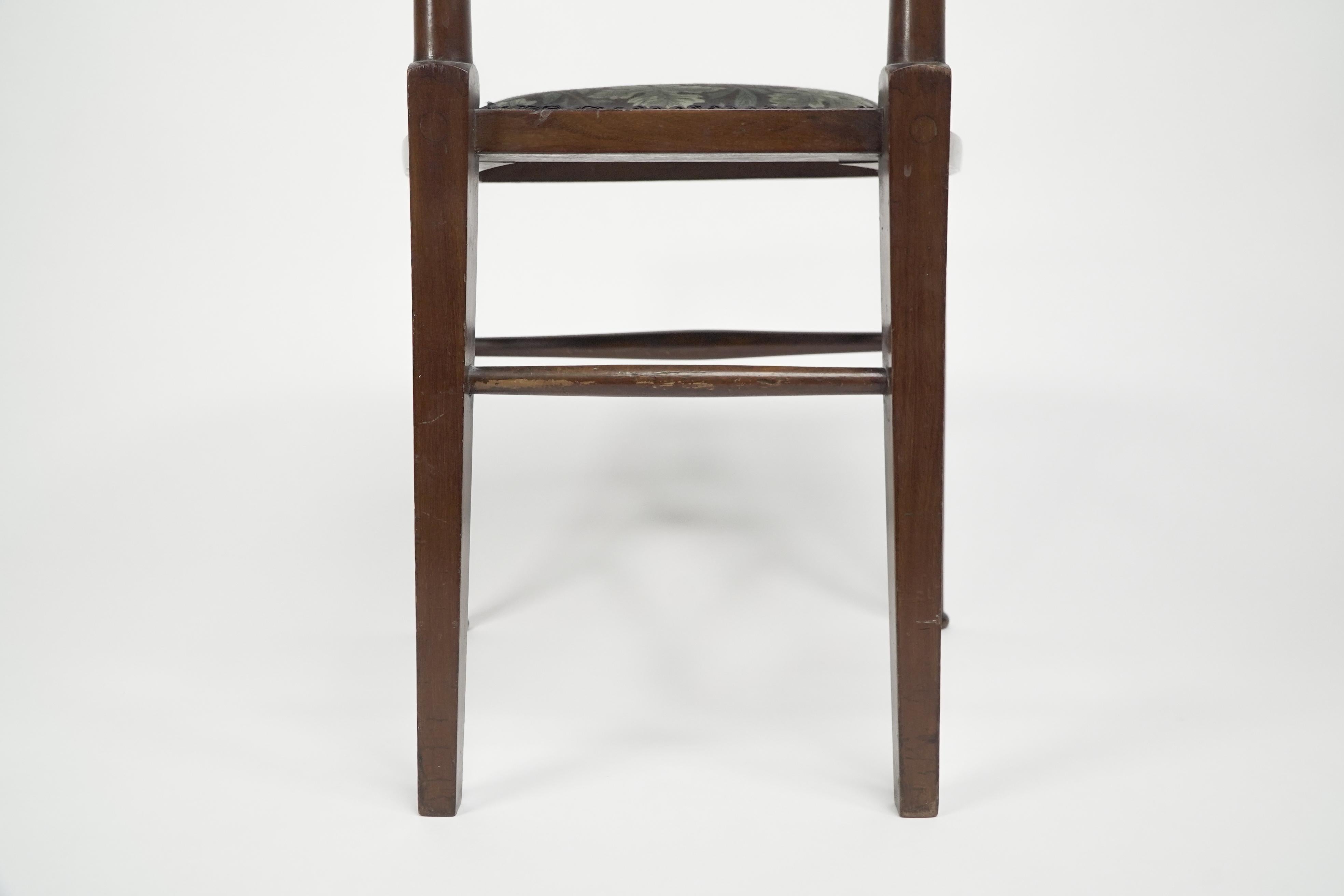 E G Punnett for Liberty & Co. A Walnut side chair with inlaid floral decoration. For Sale 13