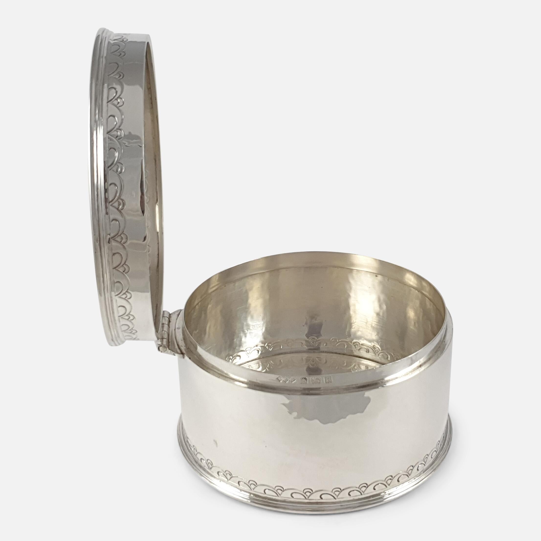 Liberty and Co Sterling Silver Biscuit Box, 1929 For Sale 3