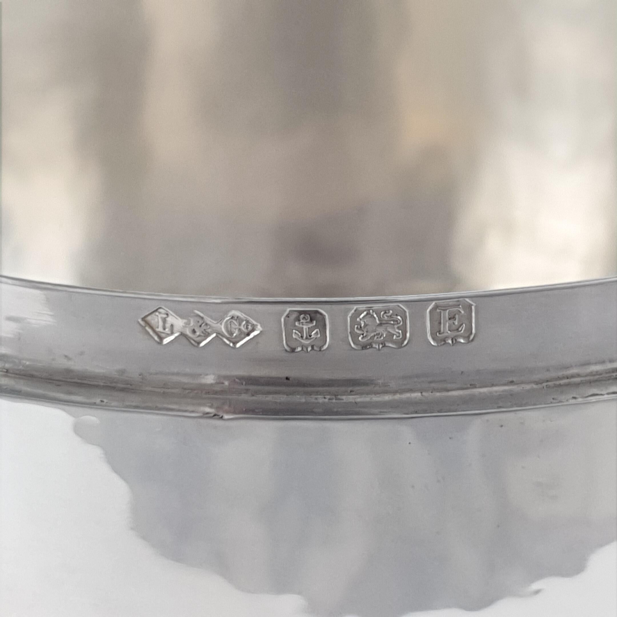 Liberty and Co Sterling Silver Biscuit Box, 1929 For Sale 5