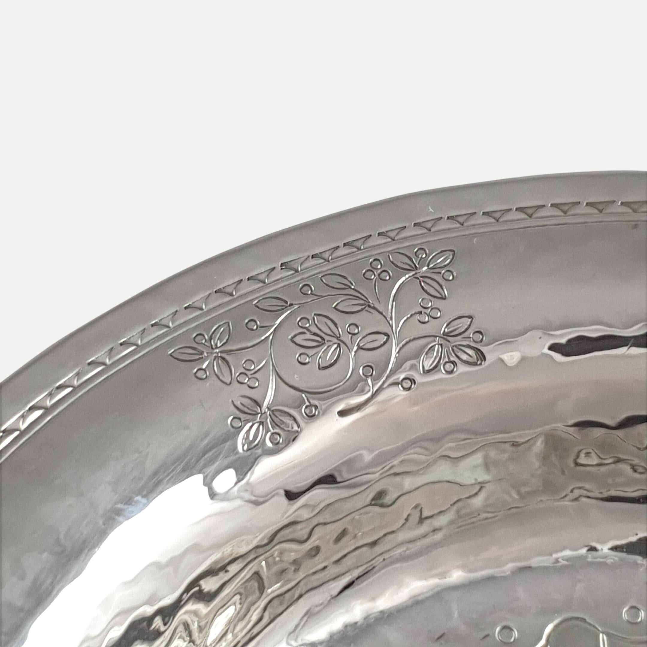 British Liberty and Co Sterling Silver Dish, Birmingham, 1911 For Sale
