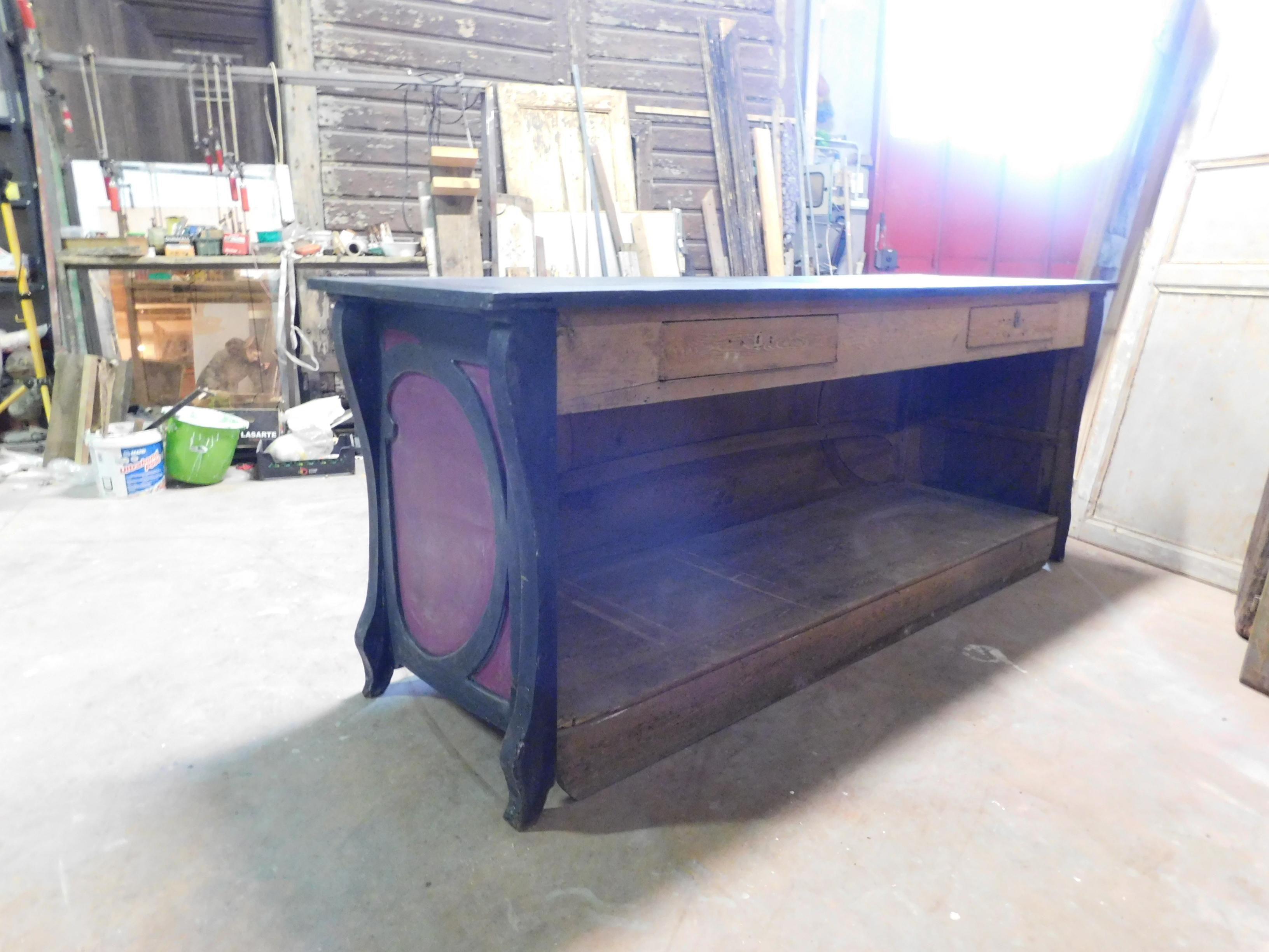 Liberty Black and Red Lacquered Counter Table, Italian Bar or Shop, Late 1800s For Sale 5