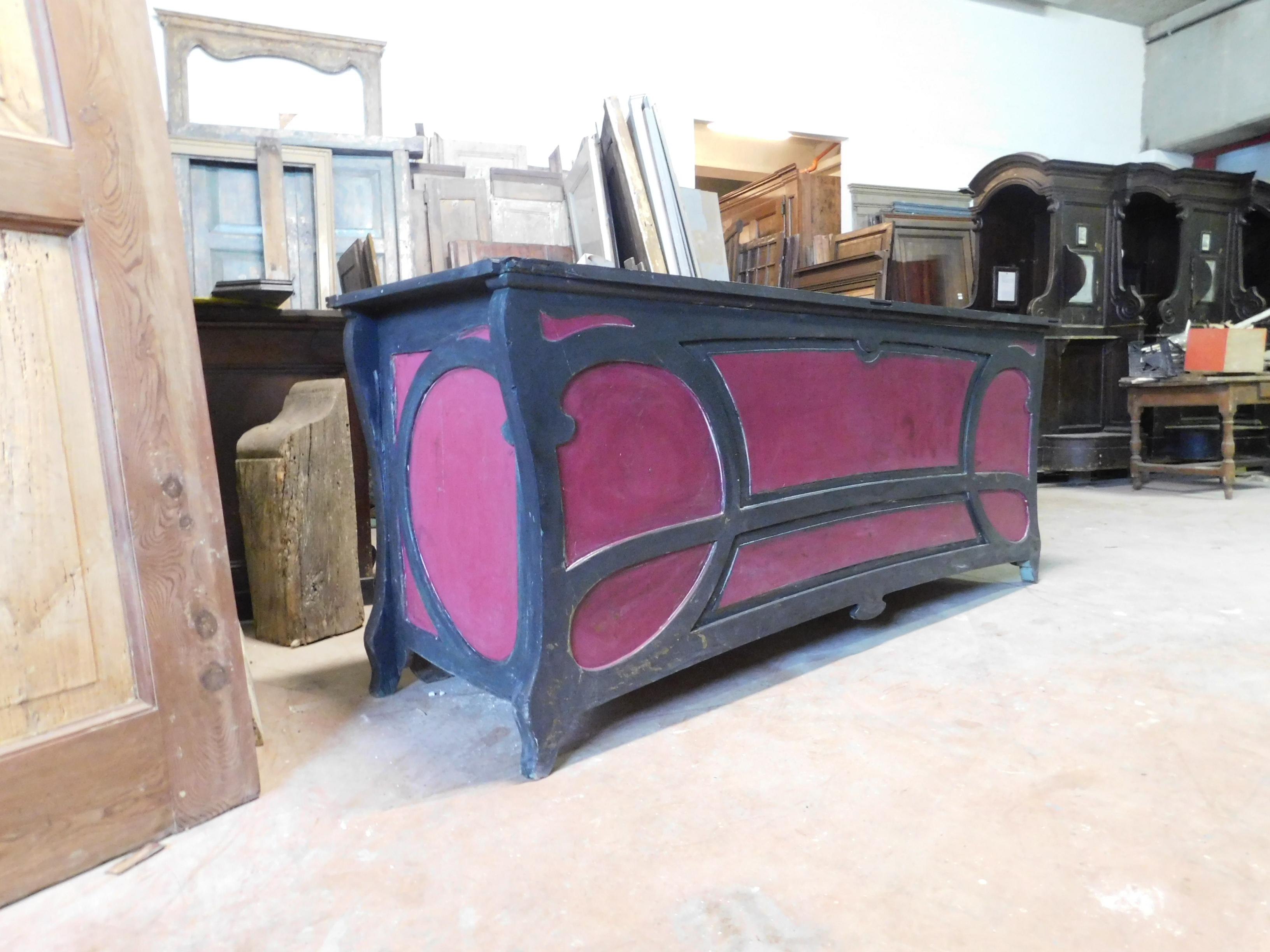 Wood Liberty Black and Red Lacquered Counter Table, Italian Bar or Shop, Late 1800s For Sale