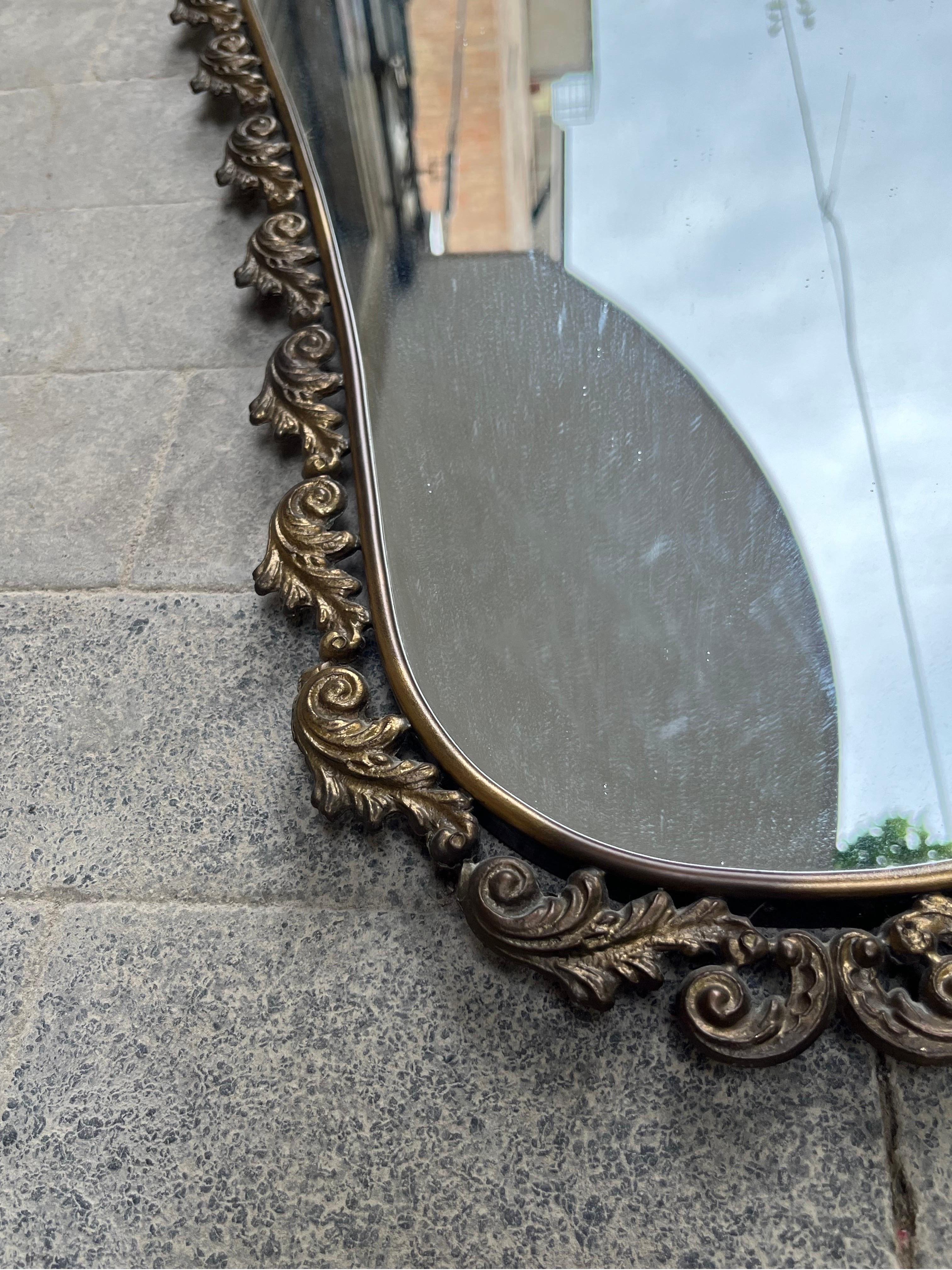 Liberty Brass Mirror, 1900s In Good Condition For Sale In Foggia, FG