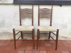 Liberty & Co. 12 x Arts & Crafts Binsensitz-Esszimmerstühle, professionell restauriert