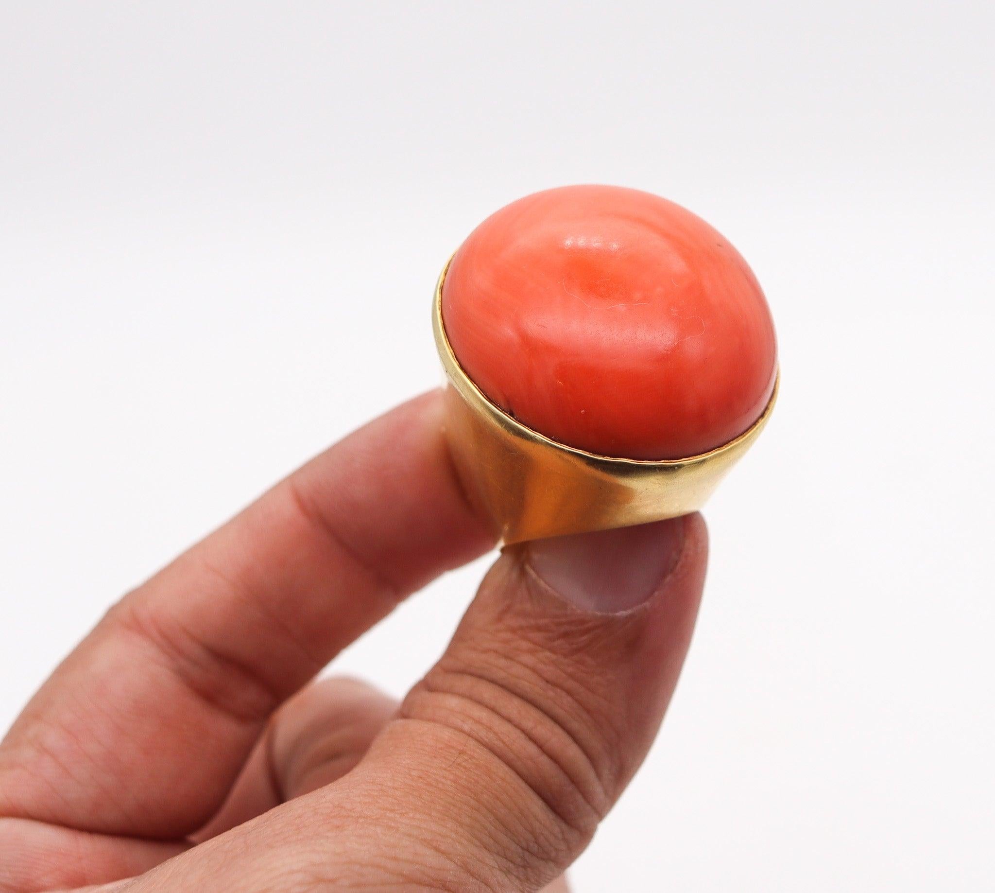 LIBERTY & CO. 1978 Massive Cocktail Ring 18Kt Yellow Gold With 126.80 Cts Coral 1