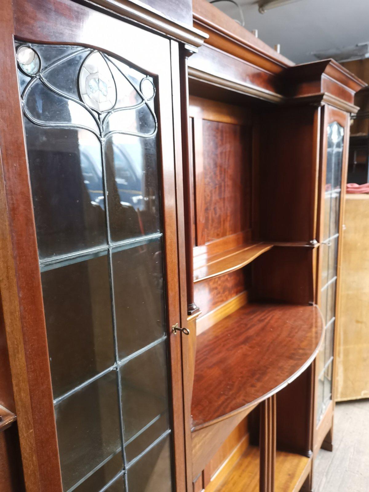 Liberty & Co. a Mahogany Display Cabinet with Floral Mother of Pearl Decoration For Sale 2