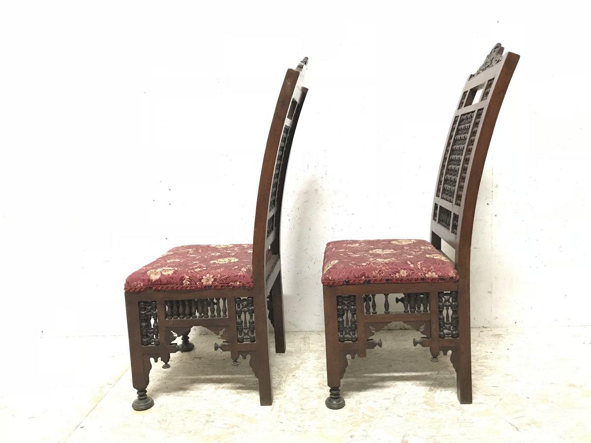 Liberty & Co. a Pair of Moorish Side Chairs with Carving & Moucharabieh Turnings In Good Condition In London, GB