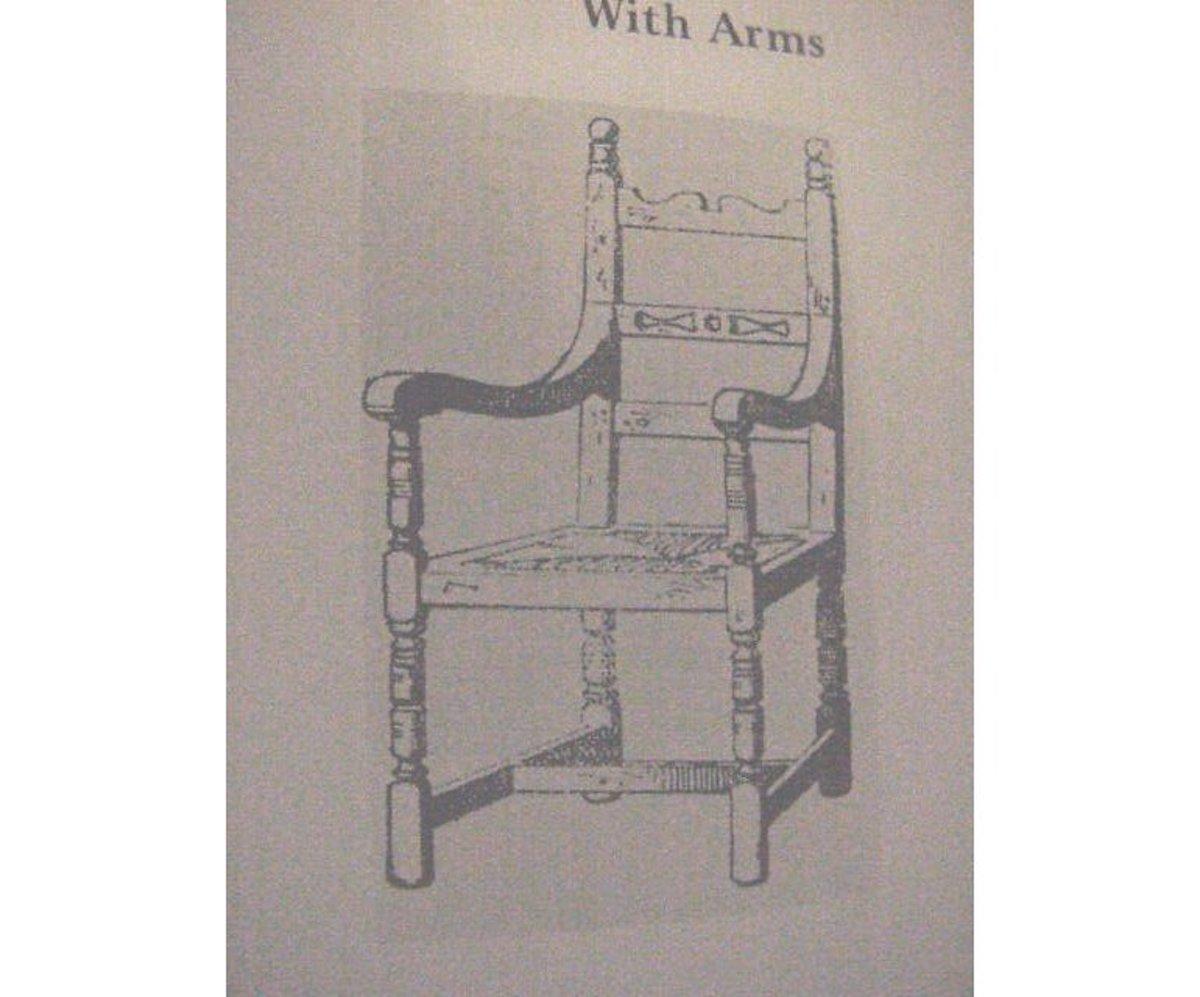 Liberty & Co. ein Satz von sechs Arts & Crafts Oak Arrow Head Rush Seat Esszimmerstühle (Spätes 19. Jahrhundert) im Angebot