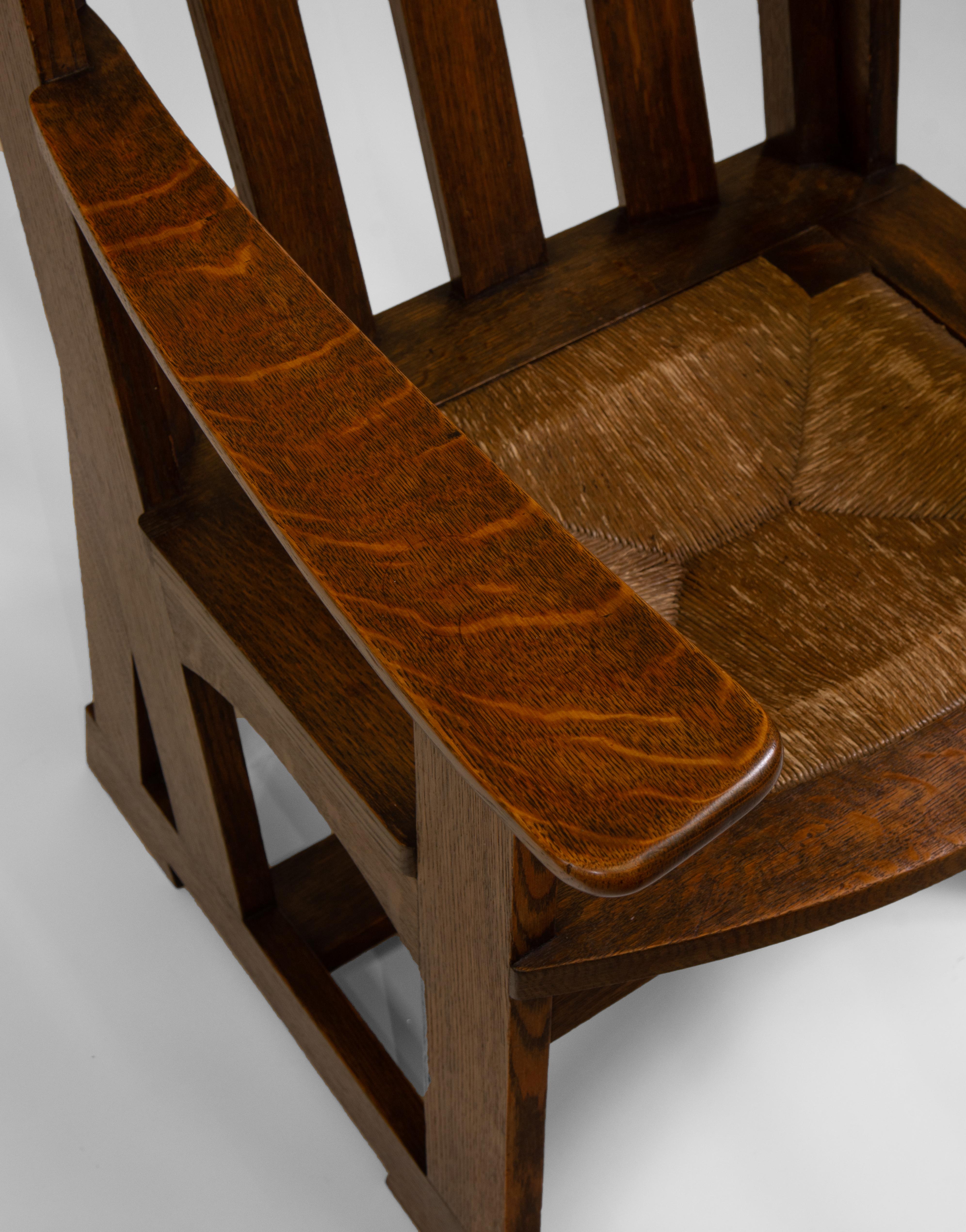 Liberty & Co Athelstan Arts and Crafts-Sessel aus Eichenholz  im Angebot 2