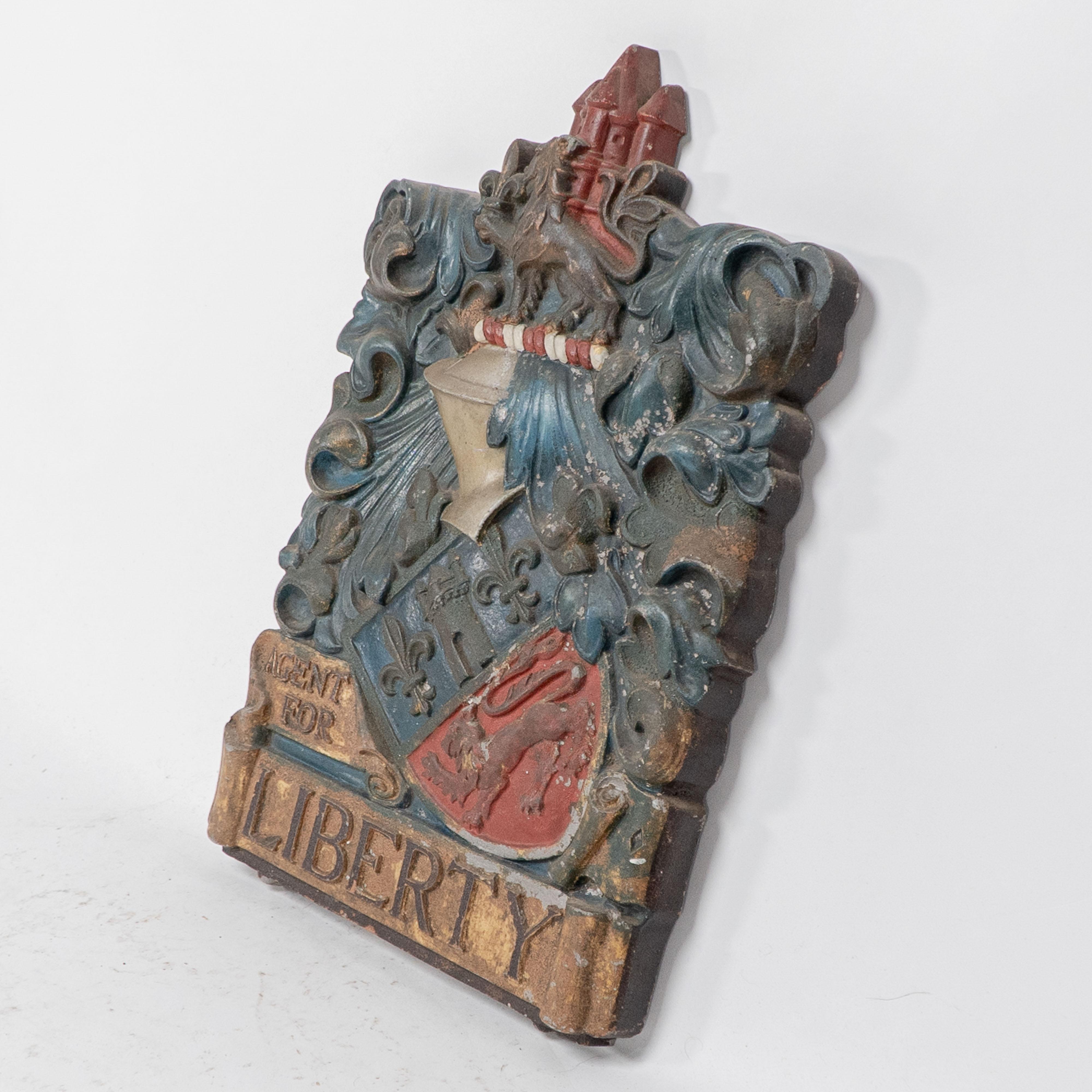 Anglais Liberty & Co Regent St London Une enseigne d'atelier en aluminium originale Agent for Liberty en vente
