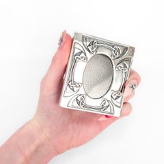 Liberty & Co. Kleiner Fotorahmen aus Sterlingsilber im Jugendstil