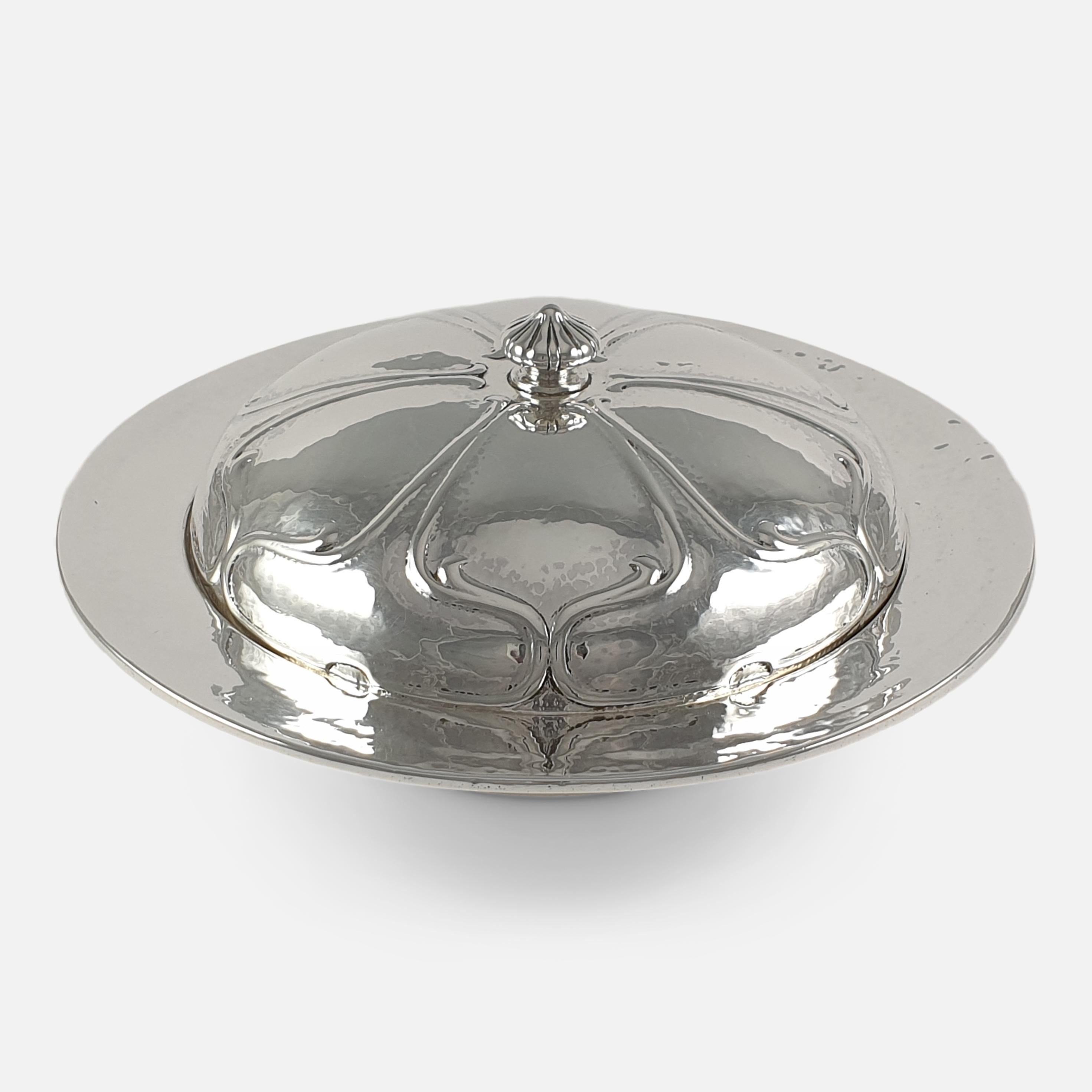 Liberty & Co Sterling Silver Muffin Dish by Oliver Baker In Good Condition For Sale In Glasgow, GB