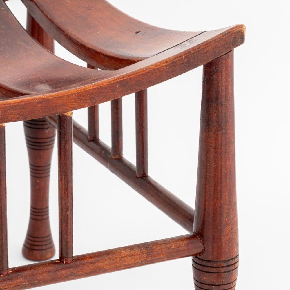 Néo-égyptien Liberty & Co. Style Thebes Stool en vente