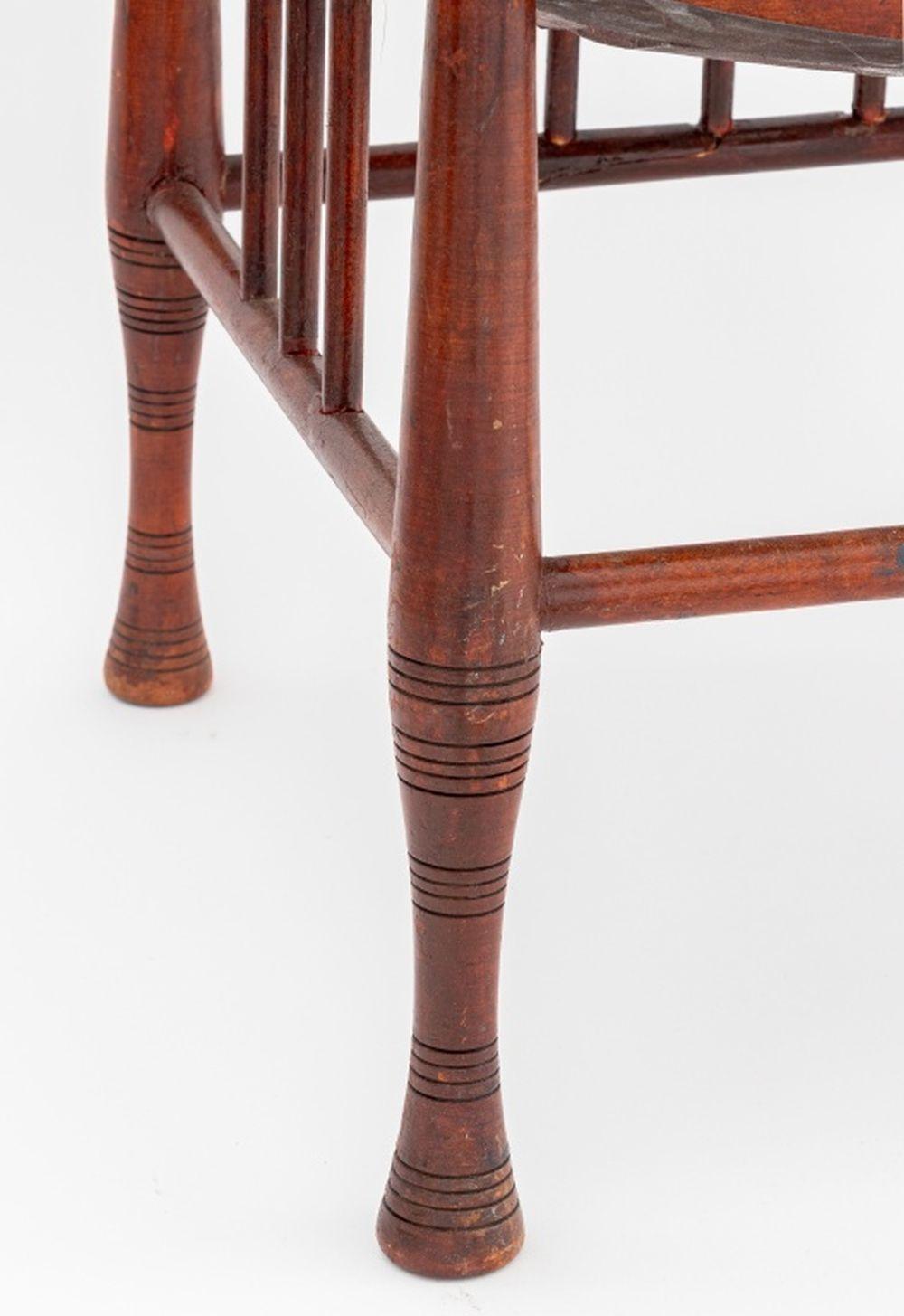 Britannique Liberty & Co. Style Thebes Stool en vente