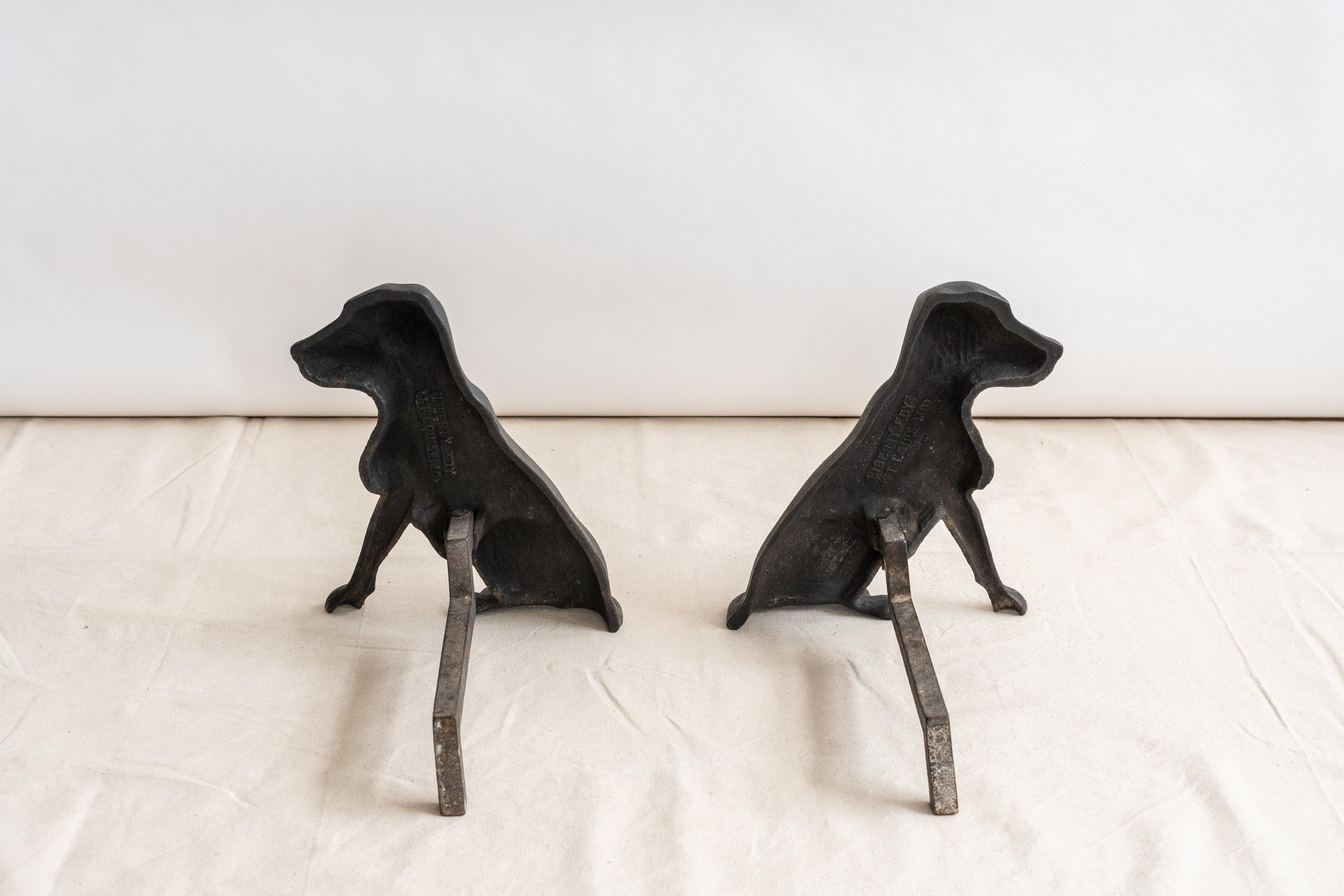 Andirons en fonte de Liberty Foundry pour chiens de chasse 1