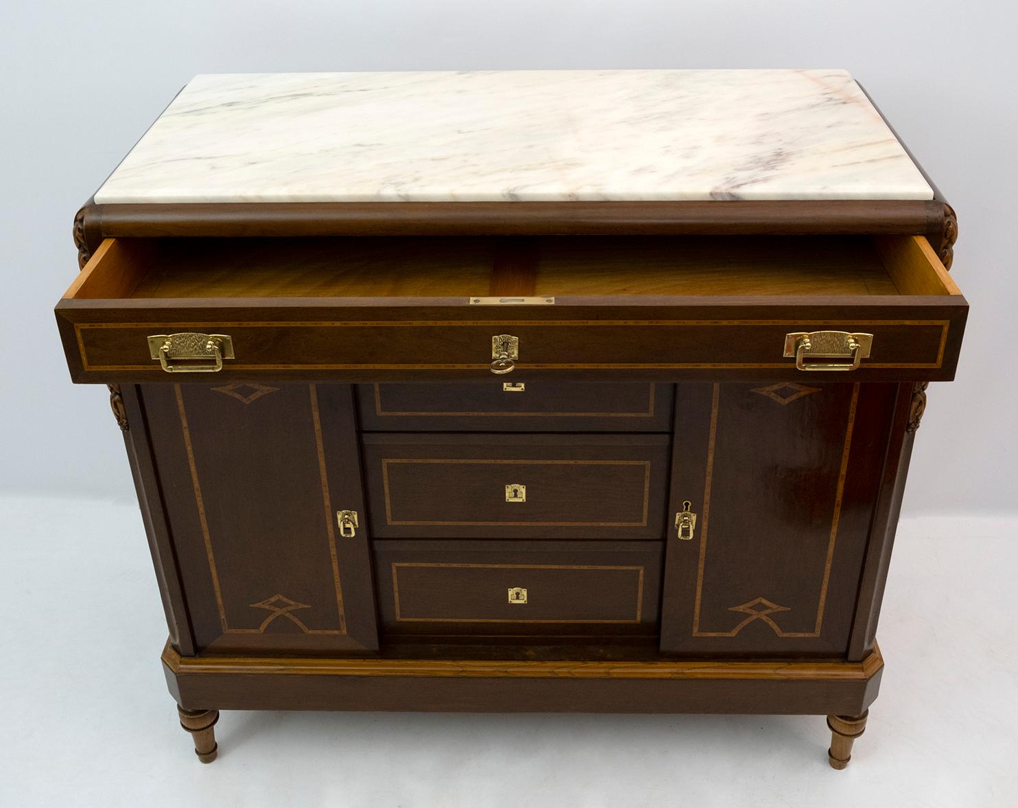 Early 20th Century Liberty Italian Thuja Briar and Pink Portugal Marble Dresser, 20s For Sale