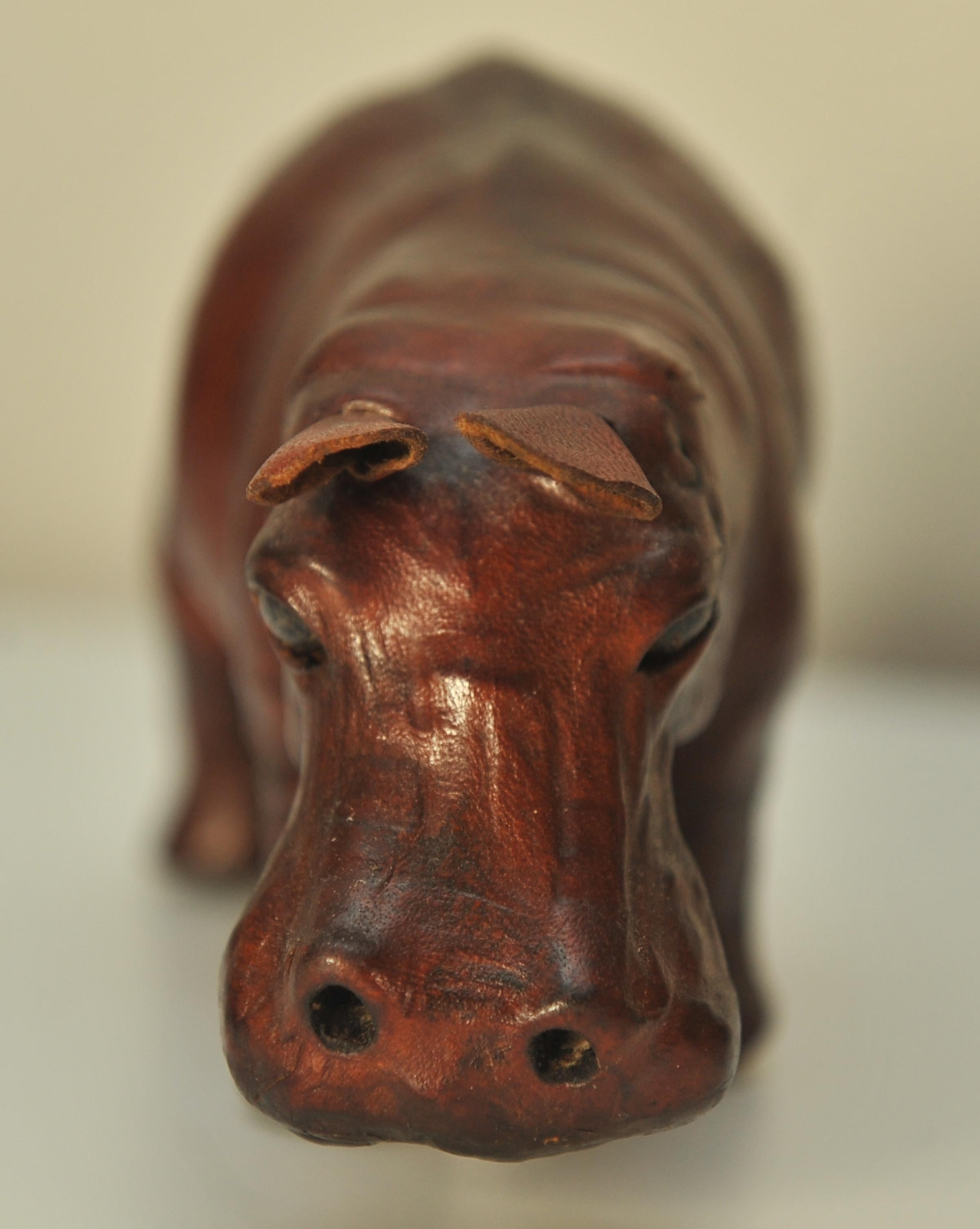 Liberty of London Small Brown Leather Hippopotamus Decorative Model In Good Condition For Sale In High Wycombe, GB