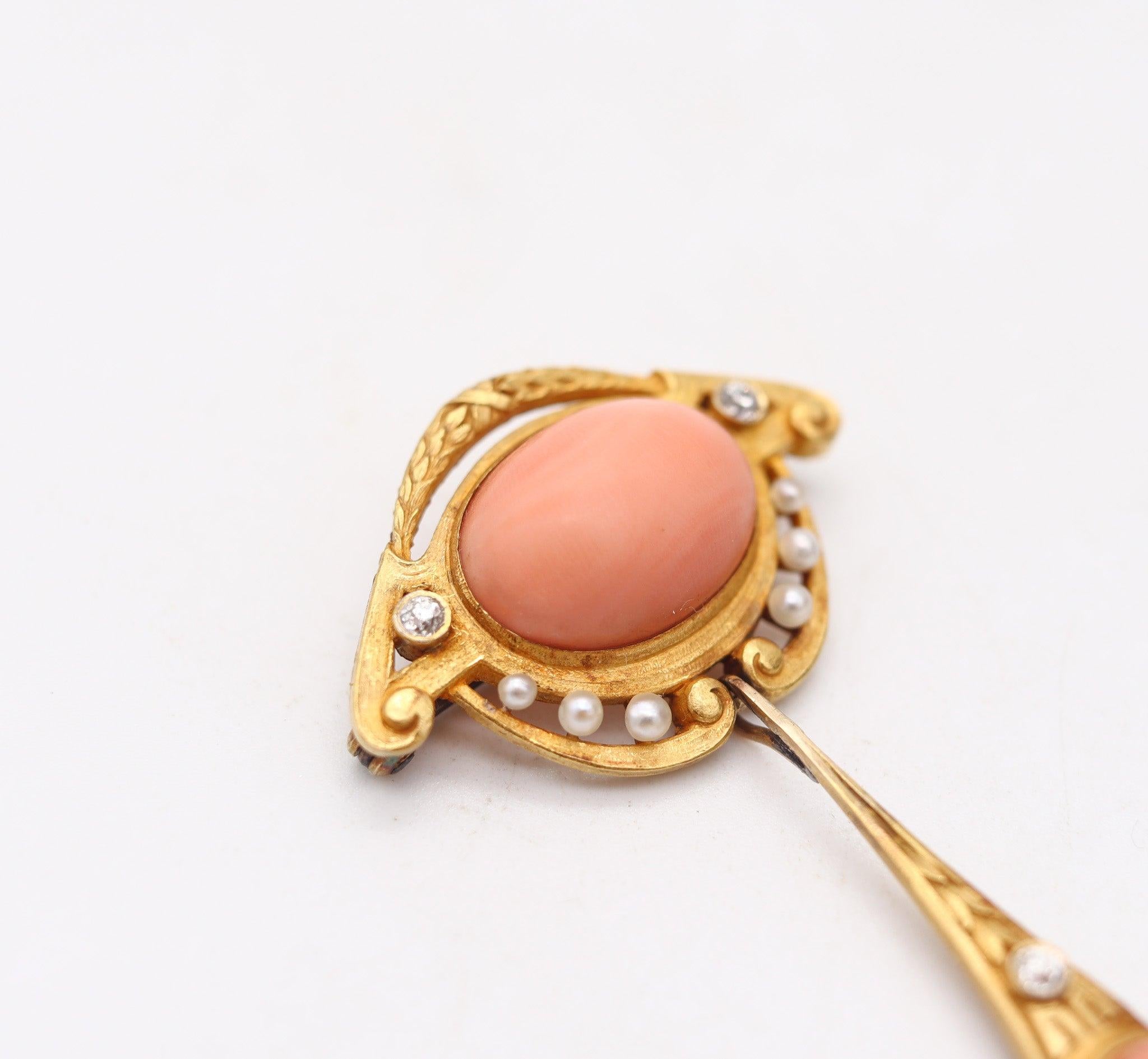 Ciondolo-spilla LIBERTY STYLE 1890 Inghilterra in oro 18Kt, corallo, perle e diamanti In condizioni ottime in vendita a Miami, FL