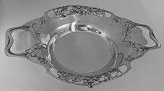 Liberty Tudric Pewter Dish 0287, Liberty & Co, English, circa 1903
