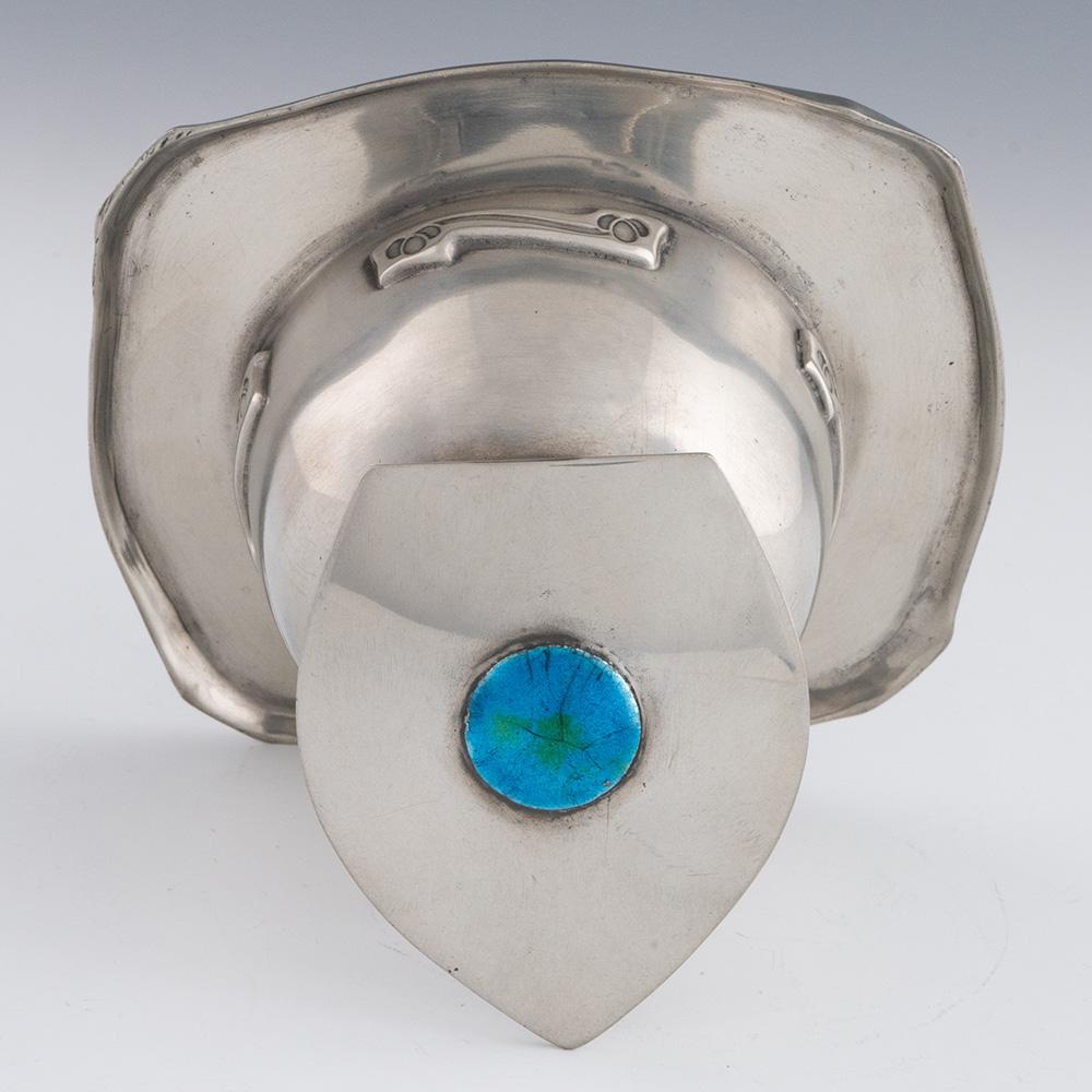 Tintero de peltre Liberty Tudric de Archibald Knox en Bueno estado para la venta en Tunbridge Wells, GB
