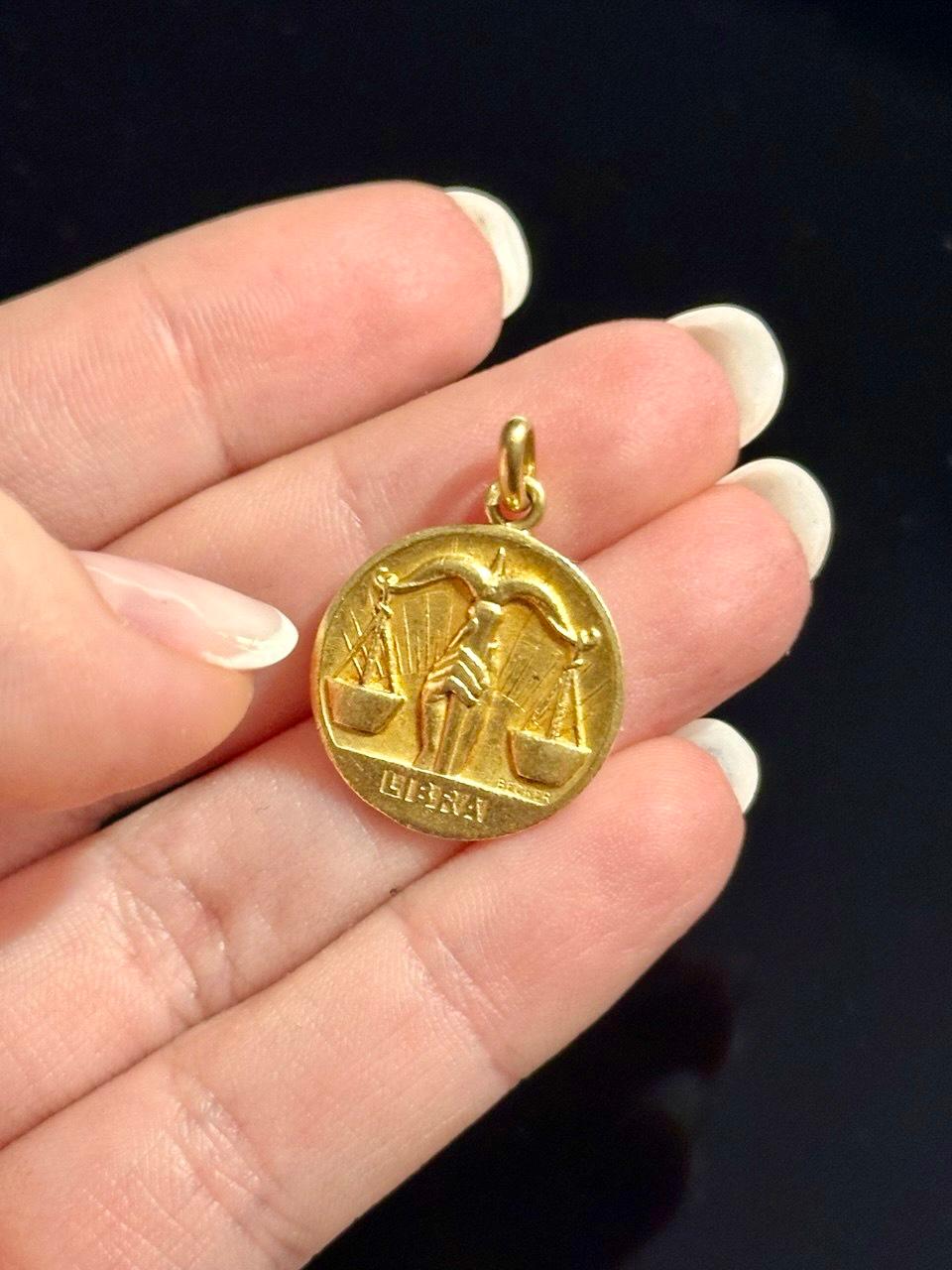 Libra Zodiac by Becker Caduceus Hermes Snake Symbol 18K Yellow Solid Gold France In Good Condition In Mārupe, LV