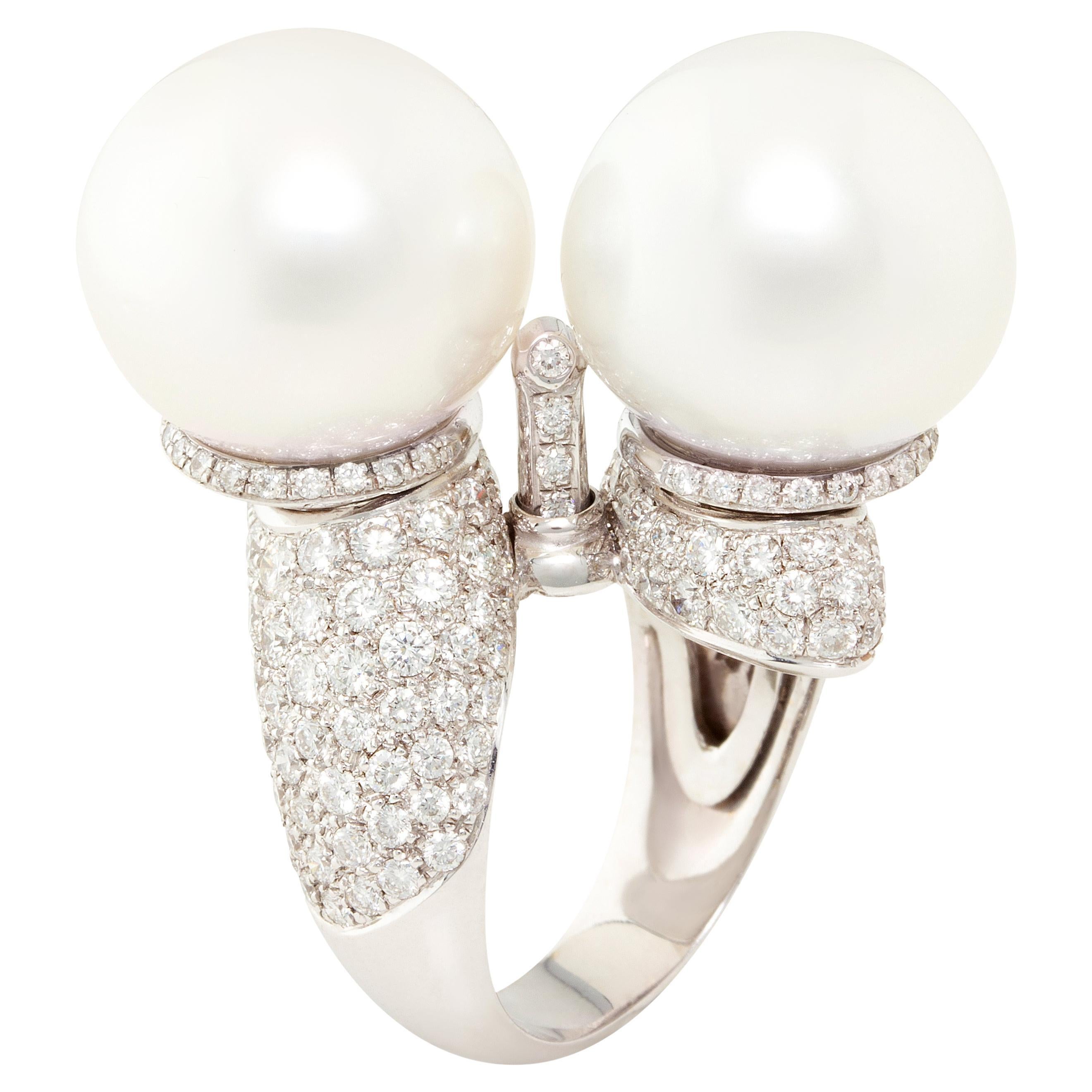 Bague cocktail Libra Zodiac avec diamants et perles des mers du Sud, design Ella Gafter en vente