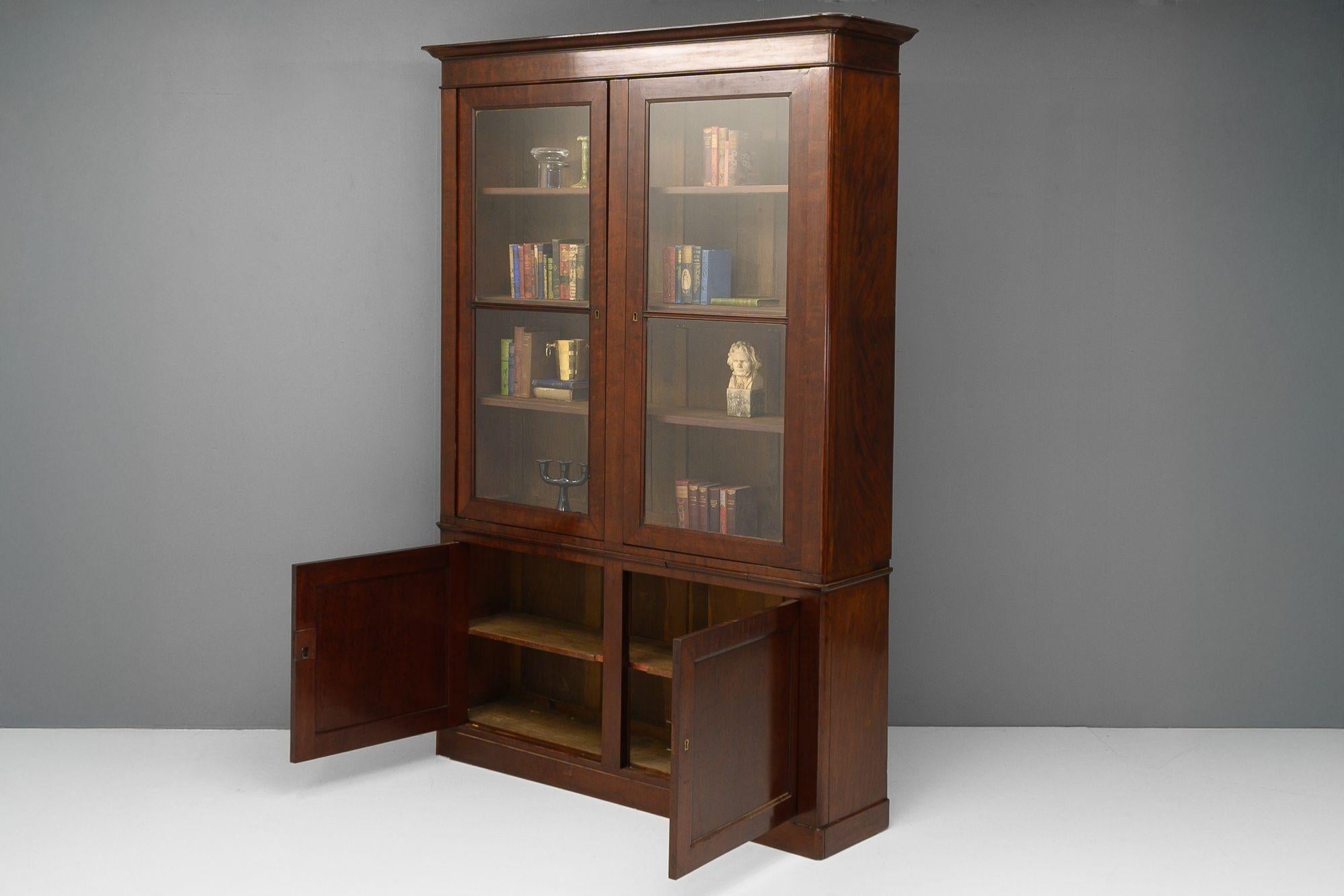 XIX secolo Libreria in vendita