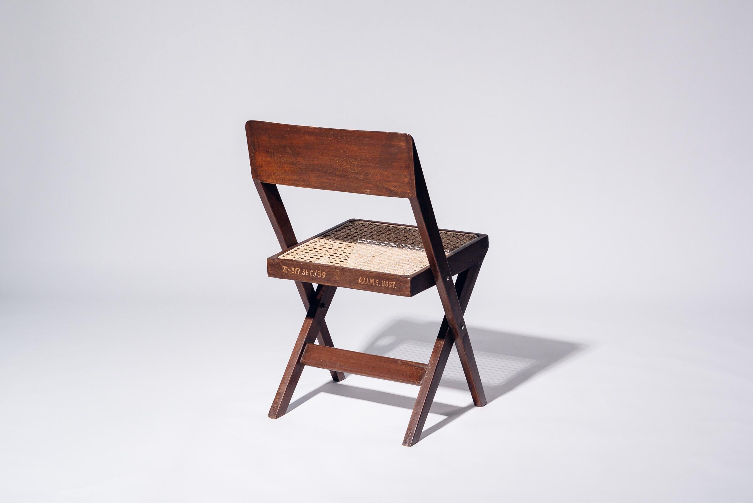 Indien Chaise de bibliothèque par Pierre Jeanneret pour Chandigarh, Inde, Circa 1959-60 en vente