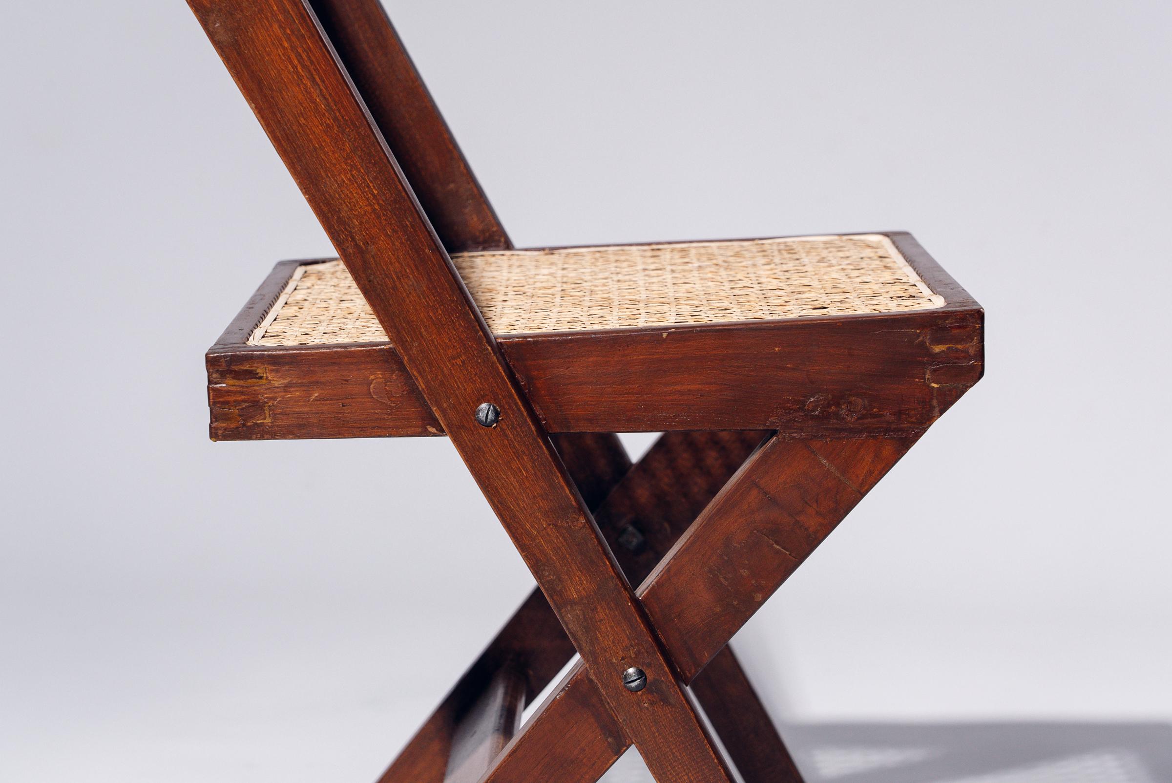 Sedia da biblioteca di Pierre Jeanneret per Chandigarh, India, circa 1959-60 In condizioni buone in vendita a Tokyo, JP