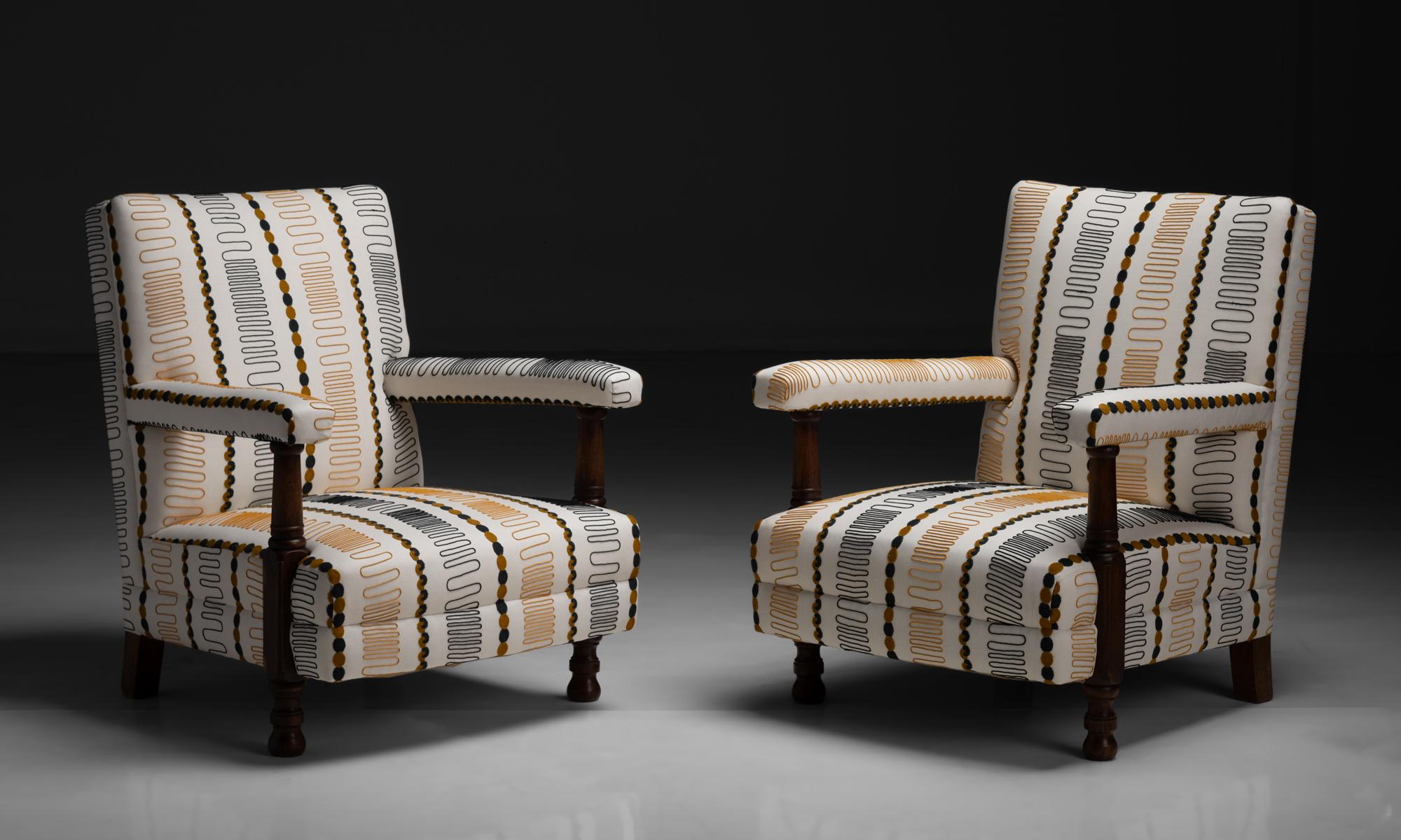 Library Chairs in Embroidered Linen by Pierre Frey

England circa 1900

Antique oak frame and newly upholstered in embroidered linen by Pierre Frey.

Measures 30.5”w x 29”d x 35”h x 15”seat