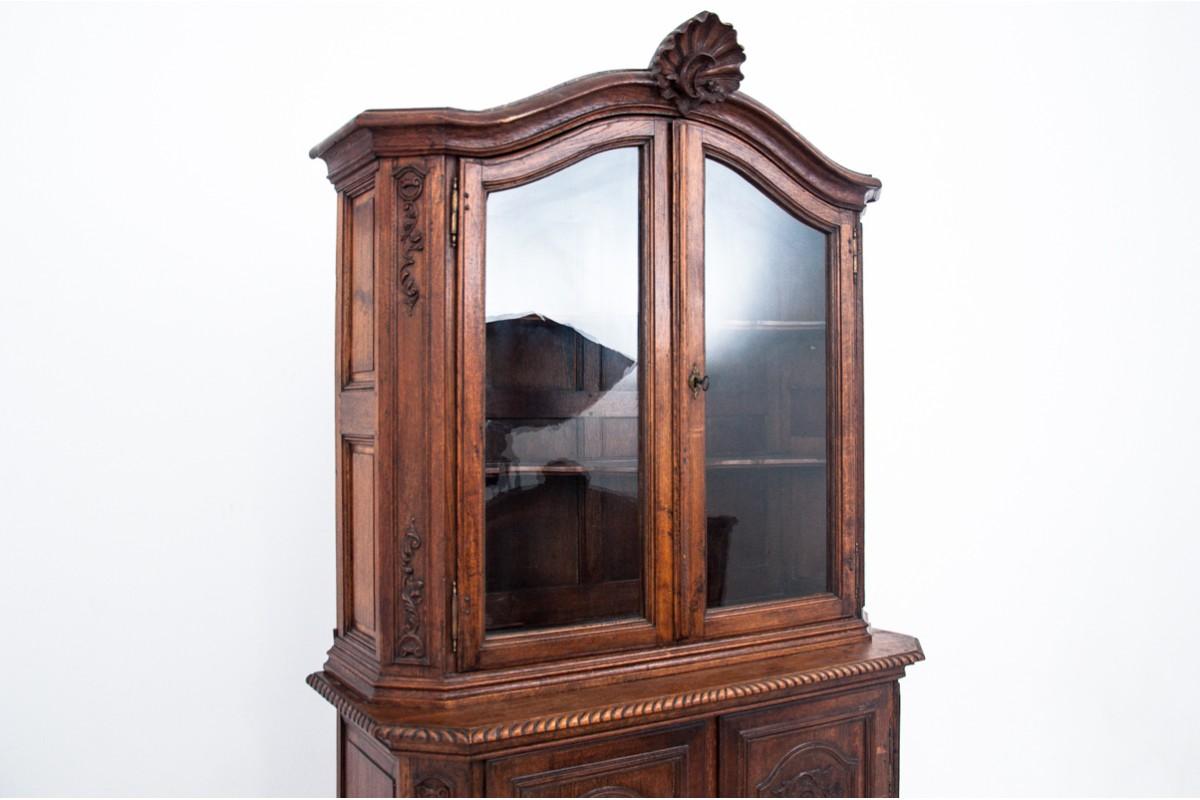 Renaissance Revival Library display case, France, circa 1880. For Sale