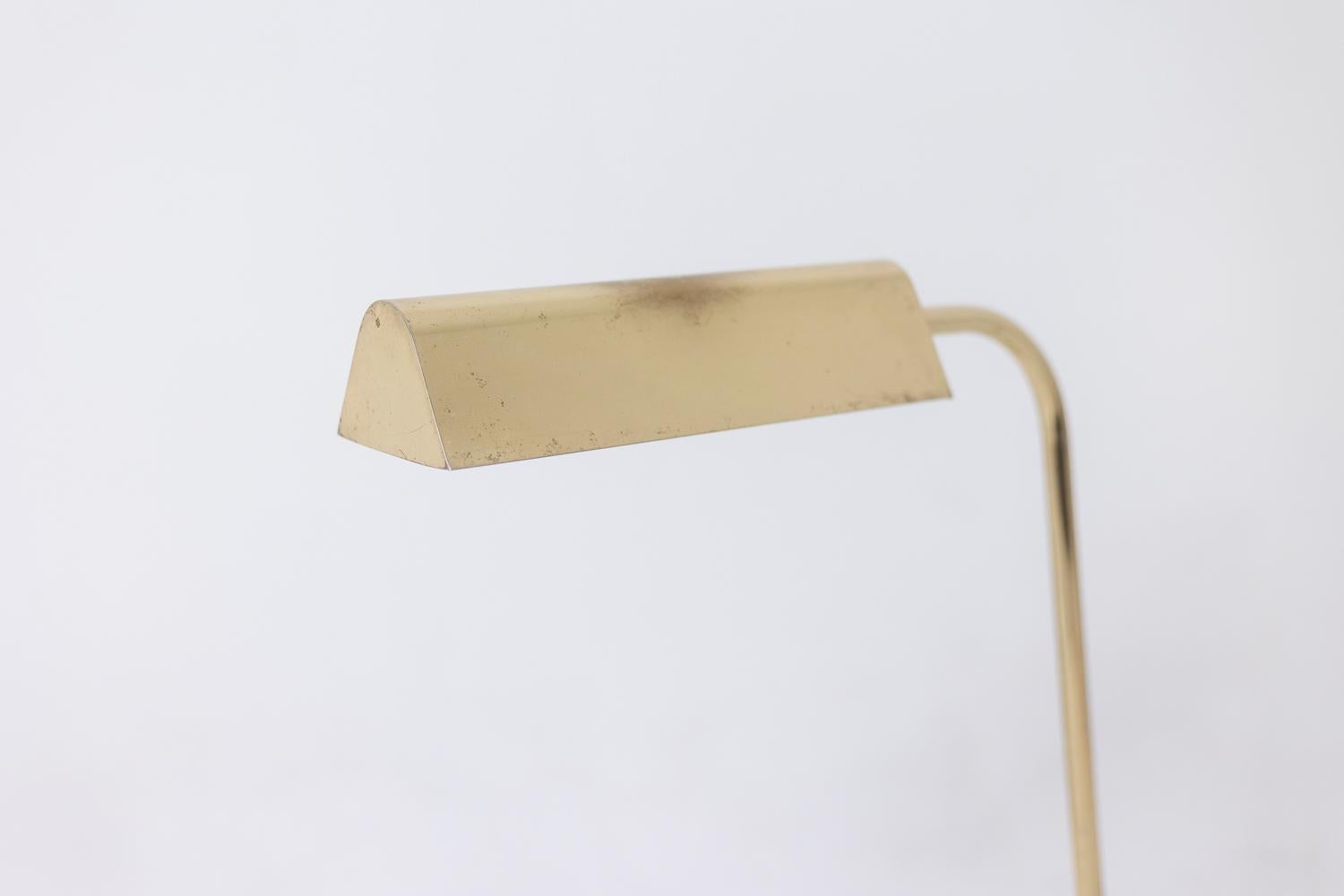 Library Lamp in Gilded Brass, 1970s In Excellent Condition For Sale In Saint-Ouen, FR