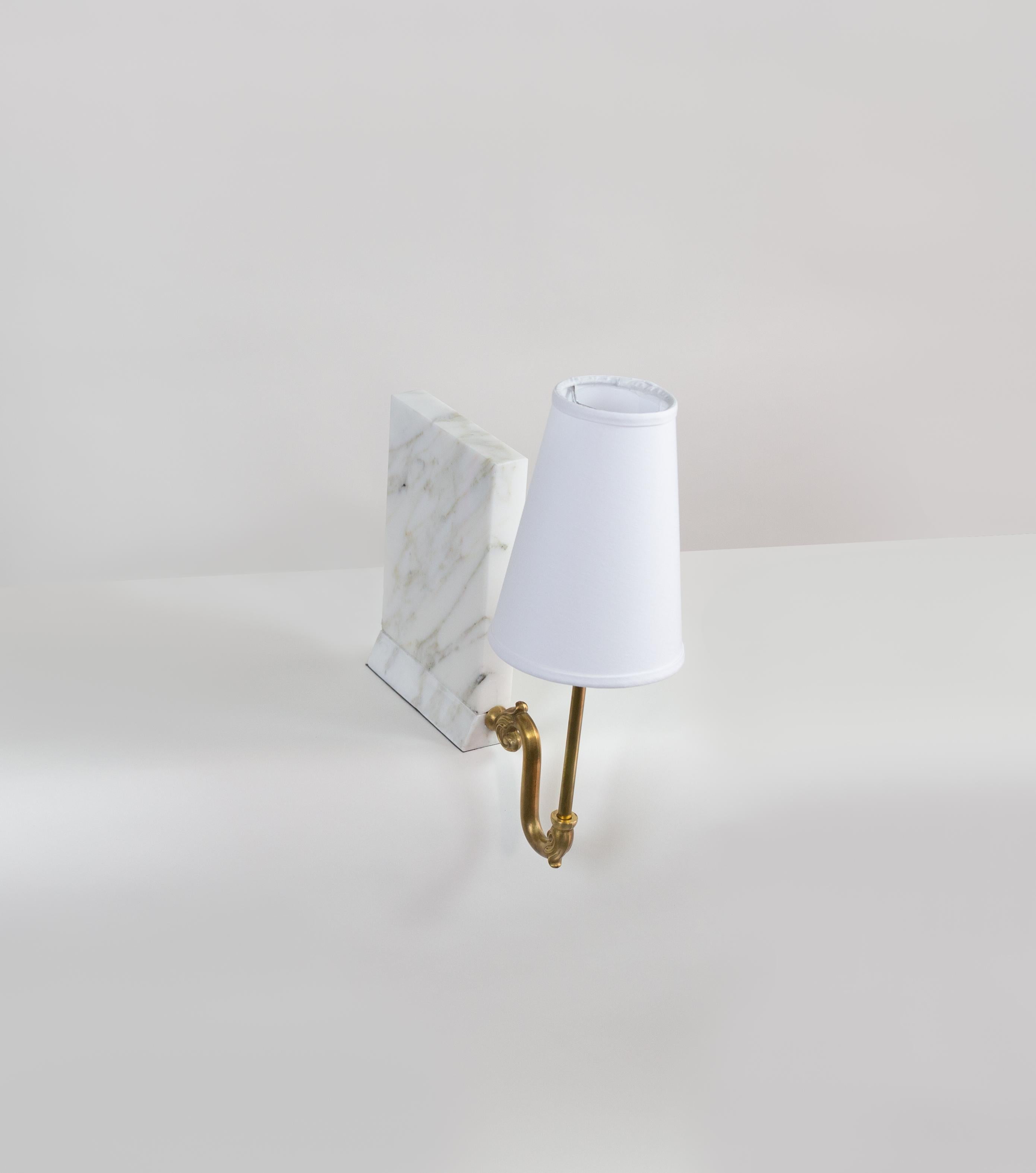 Library Sconce, Contemporary Bookshelf Sconce in Carrara Marble, Aged Brass In New Condition For Sale In Savannah, GA